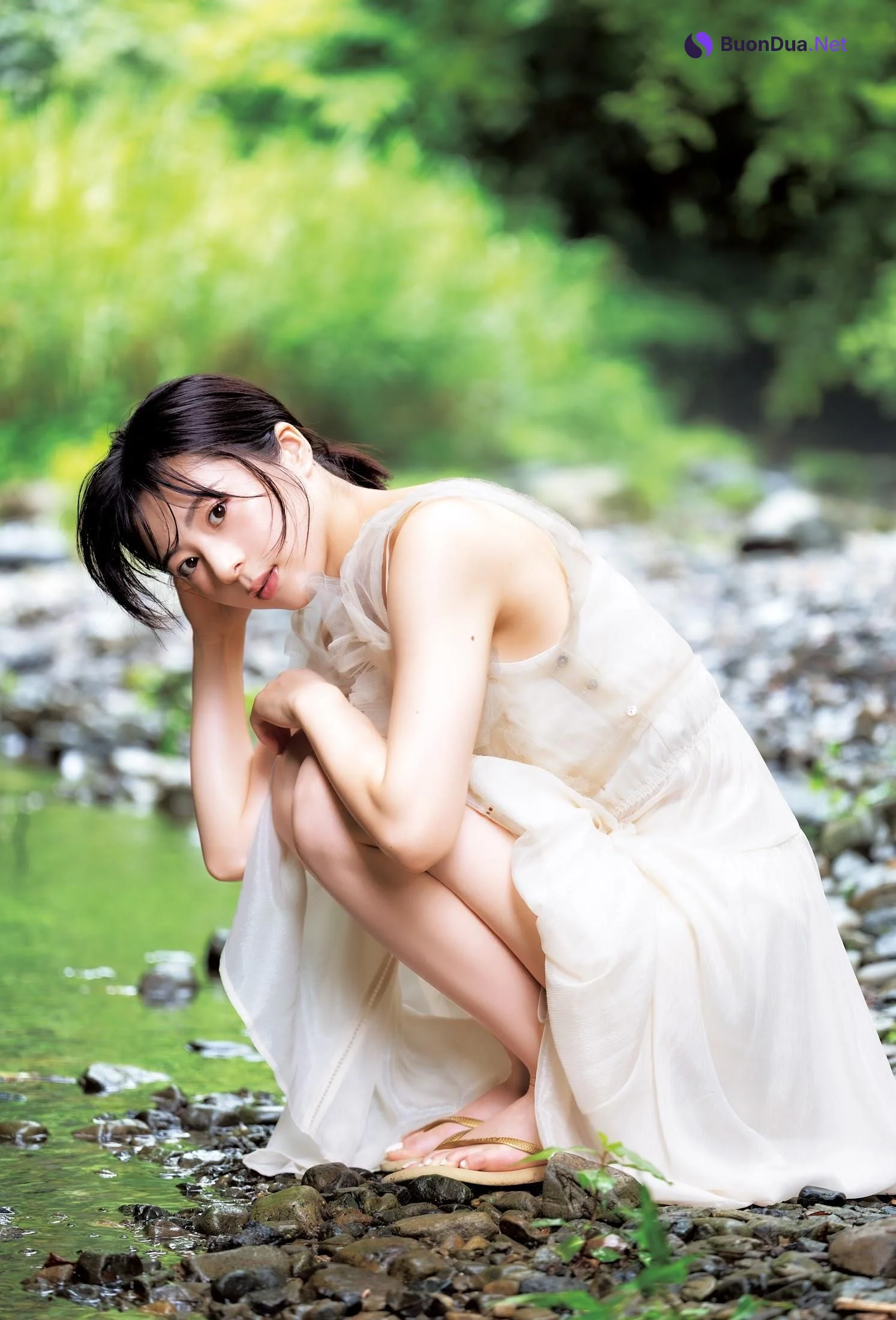 Yume Takeuchi 竹内夢, Young Jump 2025 No.38 (ヤングジャンプ 2025年38号) - Photo 12