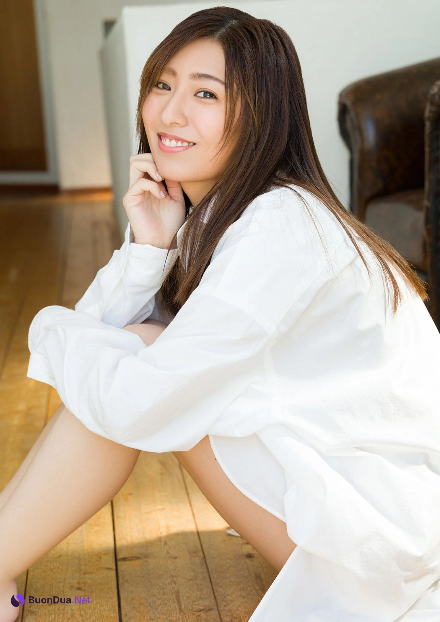 Yumeno Shirato 白戸ゆめの, Young Jump 2022 No.27 (ヤングジャンプ 2022年27号) - Photo 4