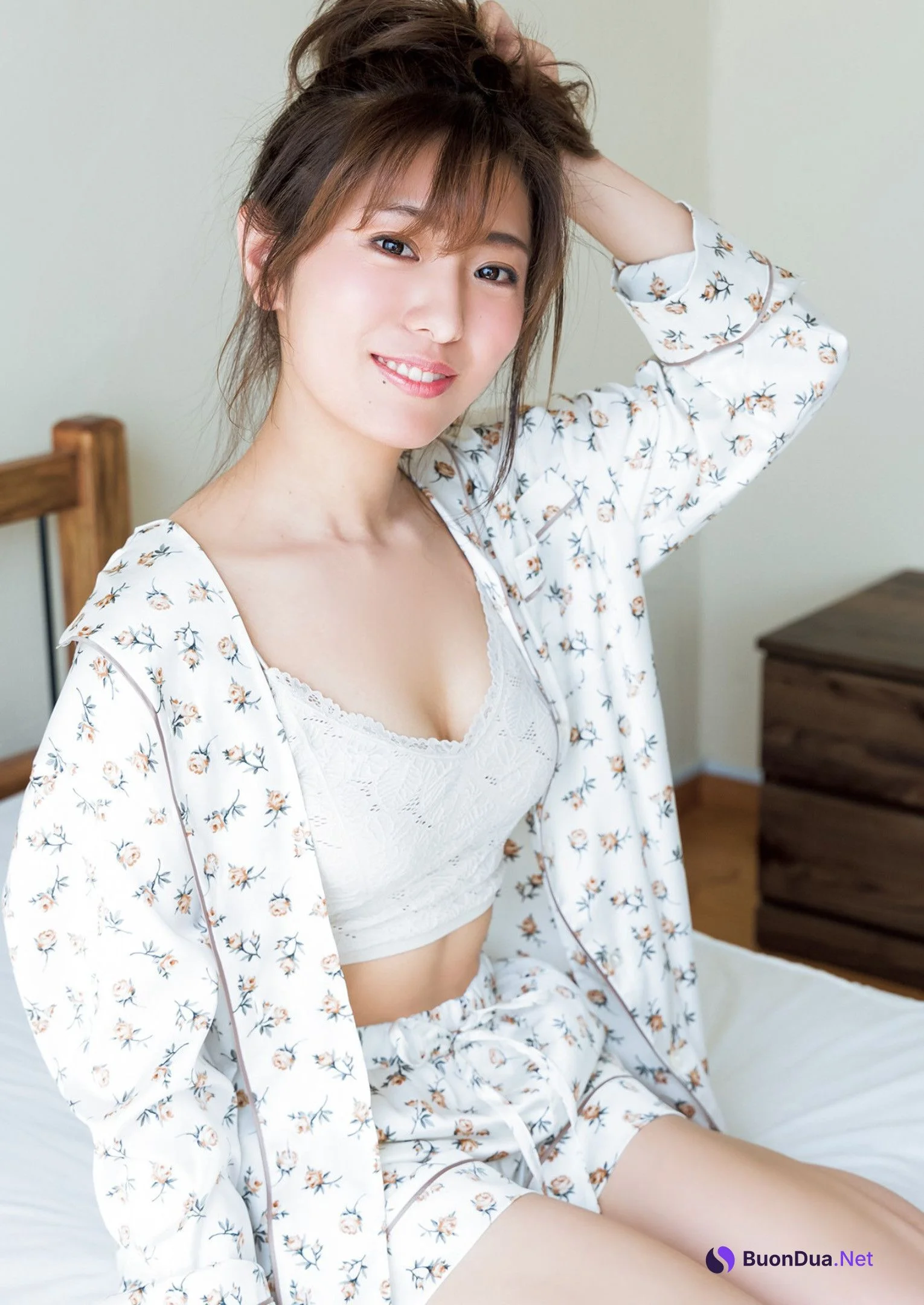 Yumeno Shirato 白戸ゆめの, Young Jump 2022 No.27 (ヤングジャンプ 2022年27号) - Photo 7
