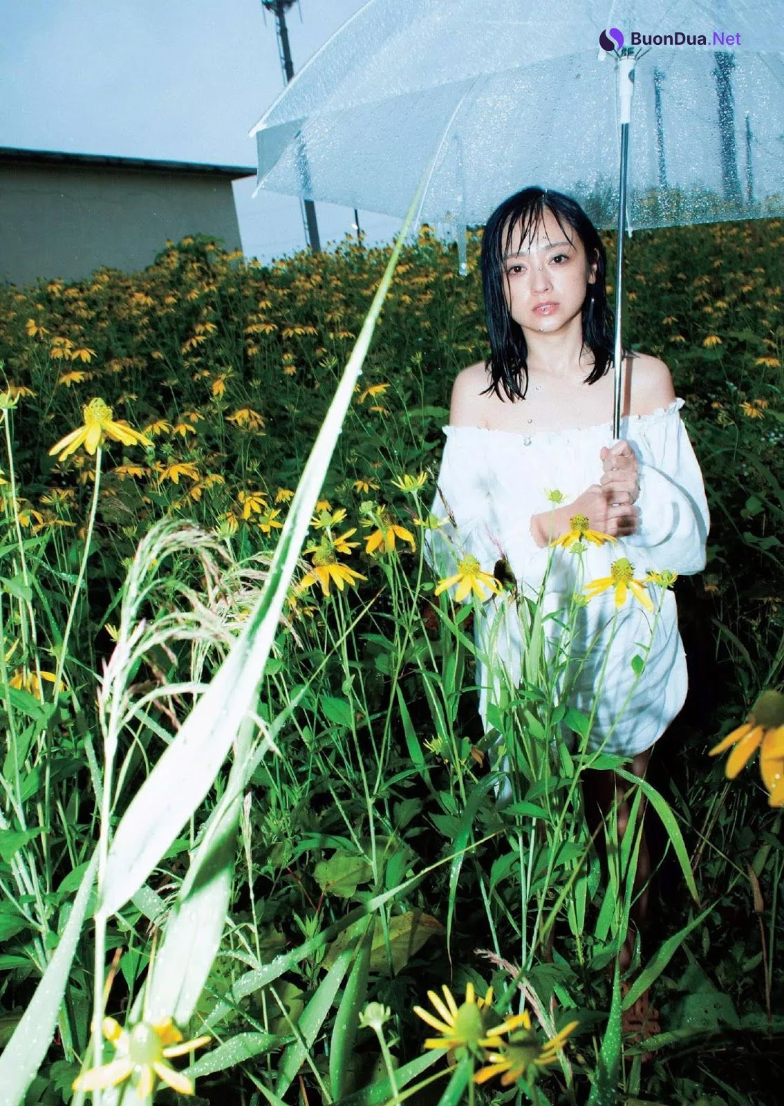 Yumi Adachi 安達祐実, Weekly Playboy 2019 No.39-40 (週刊プレイボーイ 2019年39-40号) - Photo 10