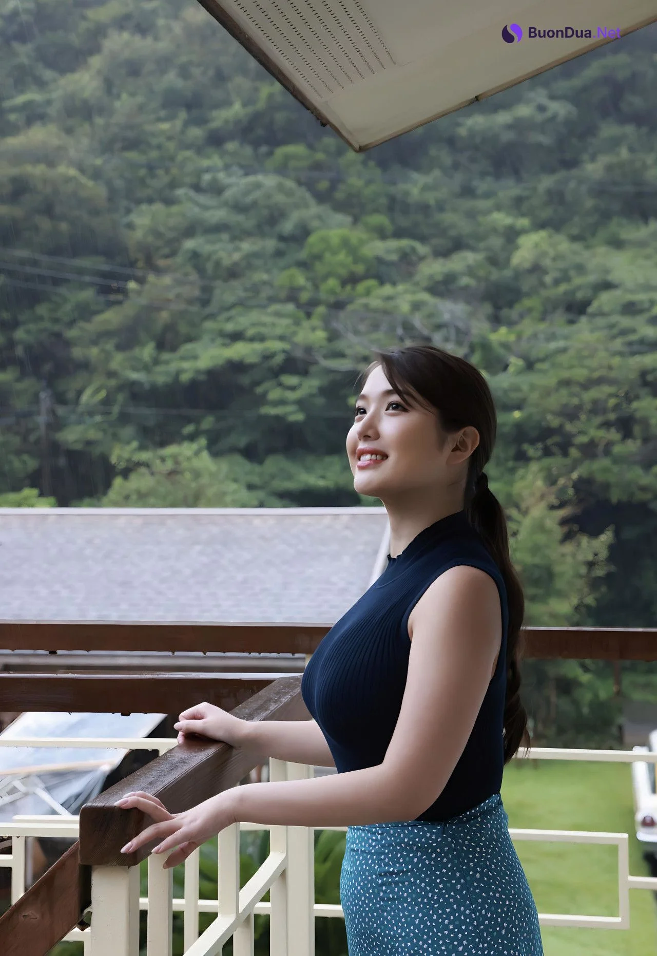 Yumi Mizusaki 水咲優美, FRIDAYデジタル写真集 [Ｈ乳ダイナマイト ｖｏｌ．２] Set.03 - Photo 4
