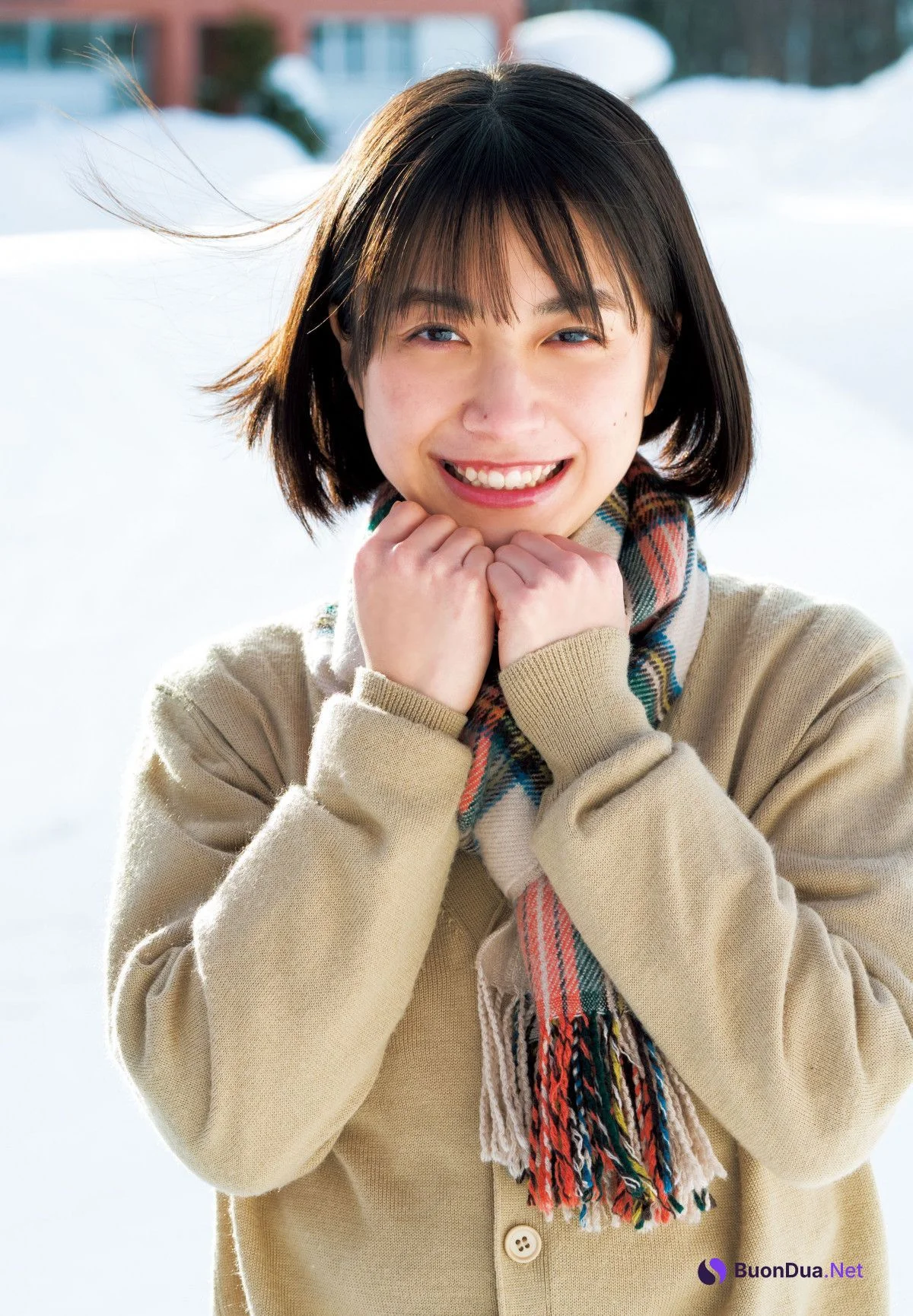 Yumia Fujisaki 藤﨑ゆみあ, Young Jump 2025 No.13 (ヤングジャンプ 2025年13号) - Photo 9
