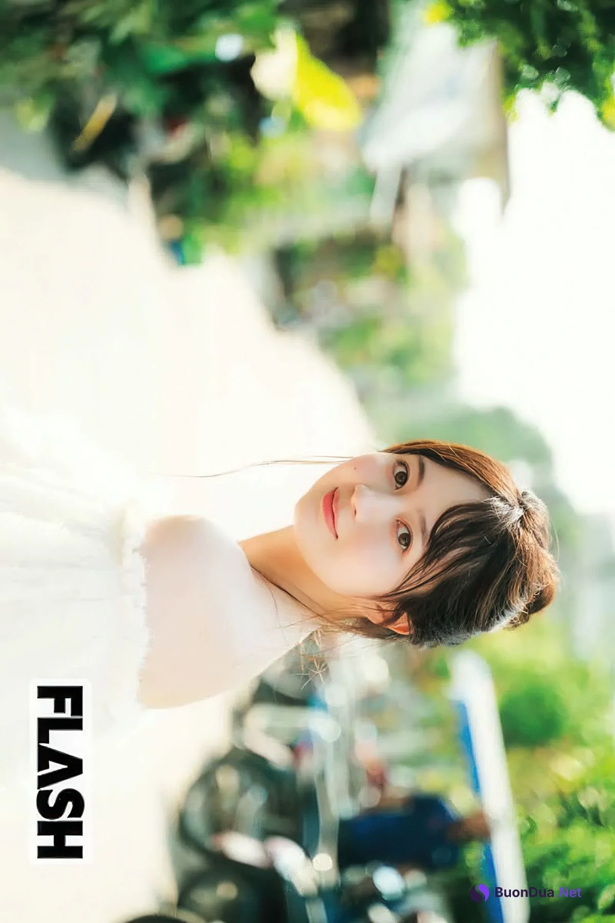 Yuna Ego 江籠裕奈, FLASH 2025.08.05 (フラッシュ 2025年8月5日号) - Photo 14