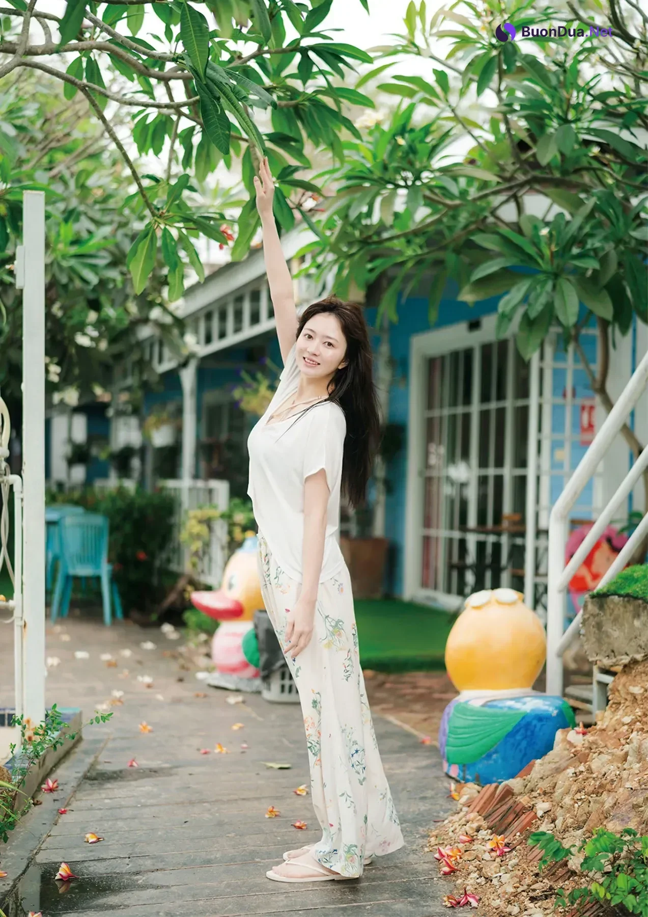 Yuna Ego 江籠裕奈, FLASHデジタル写真集 「ReI DO Love」 Set.01 - Photo 2