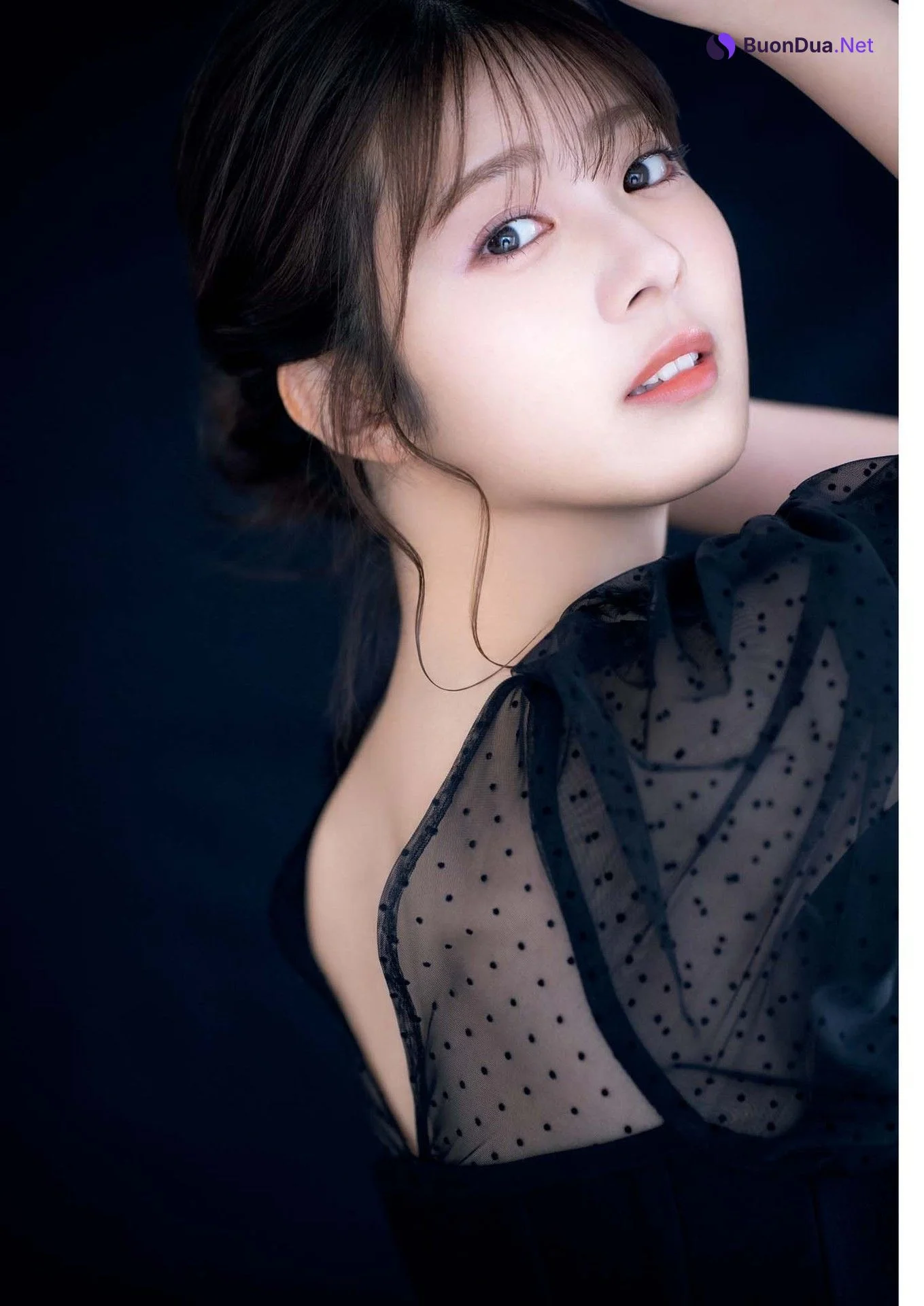 Yuna Hoshino 星乃夢奈, Big Comic Spirits 2023 No.17 (ビッグコミックスピリッツ 2023年17号) - Photo 6