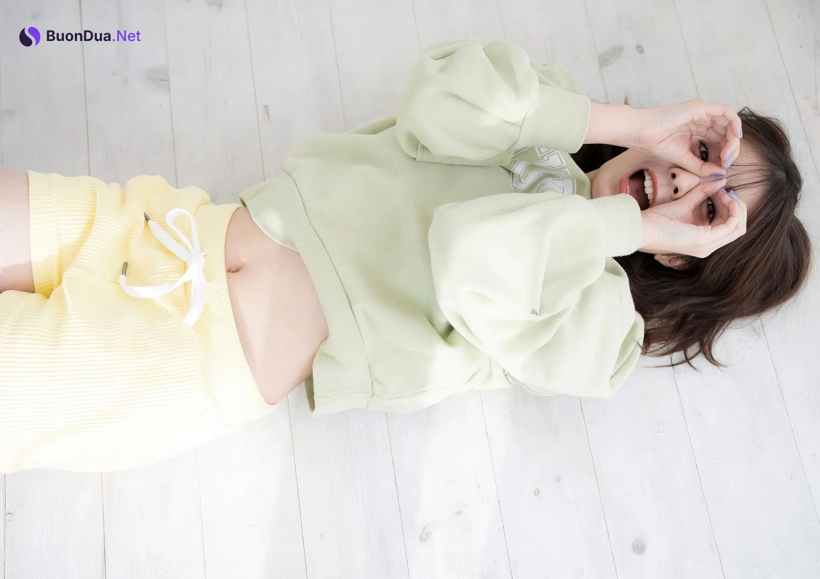 Yuna Hoshino 星乃夢奈, スピ/サン グラビアフォトブック 「Dreaming of Star」 Set.02 - Photo 3