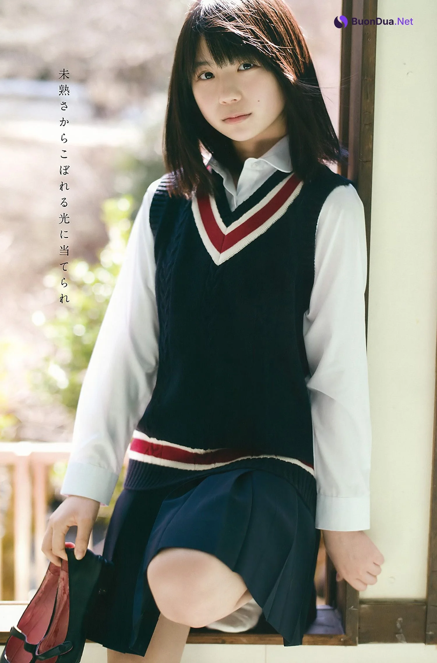 Yuna Obata 小畑優奈, Young Gangan 2017 No.09 (ヤングガンガン 2017年9号) - Photo 12