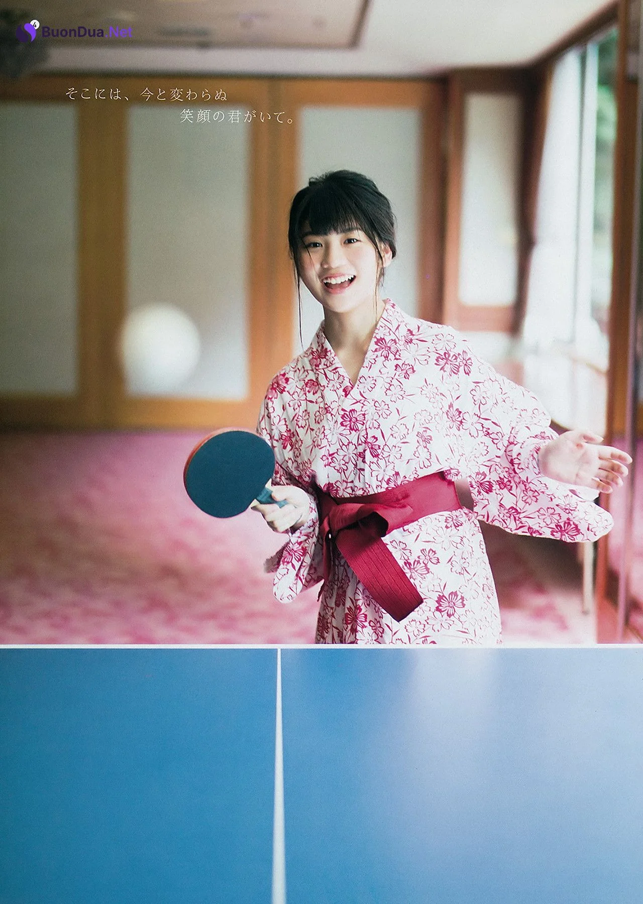 Yuna Obata 小畑優奈, Young Gangan 2017 No.22 (ヤングガンガン 2017年22号) - Photo 9