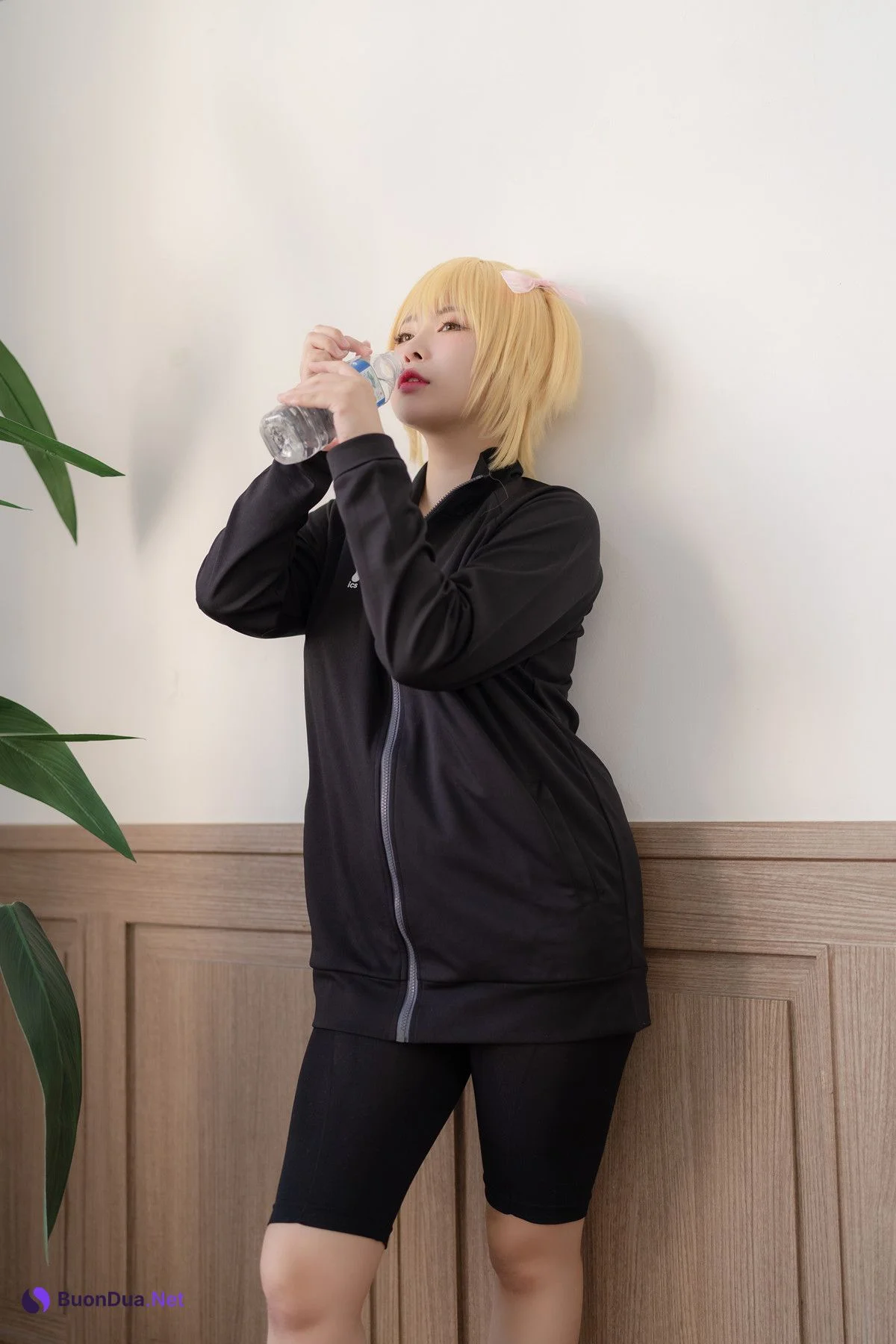 Yuna 유나, Photobook Noname.is.one ‘Yachi’ - Photo 2