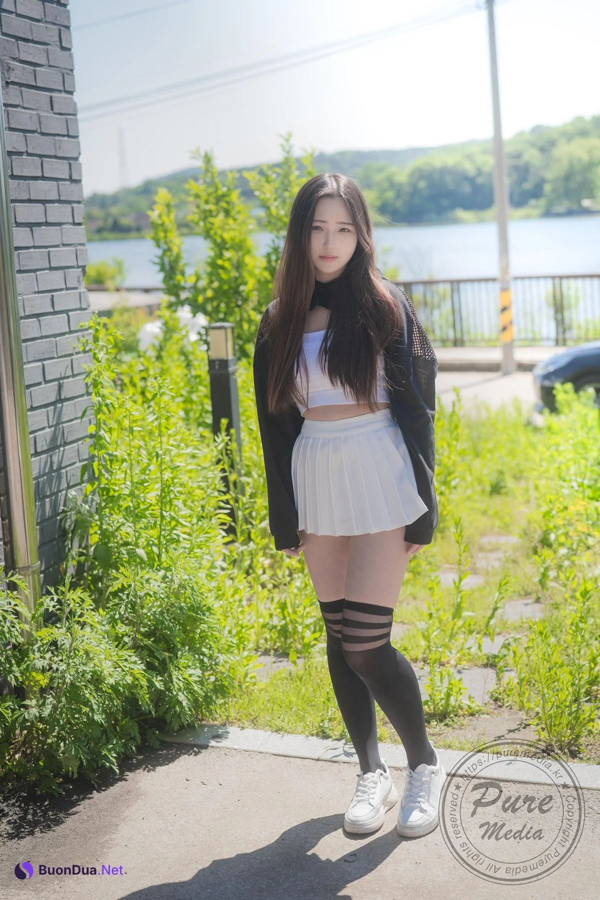 Yuna 유나, PURE MEDIA Vol.290 I’m 20 years old - Photo 3