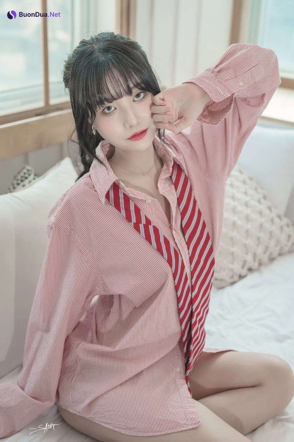 Yuna 유나, [SAINT Photolife] Love On Top Set.01 - Photo 13