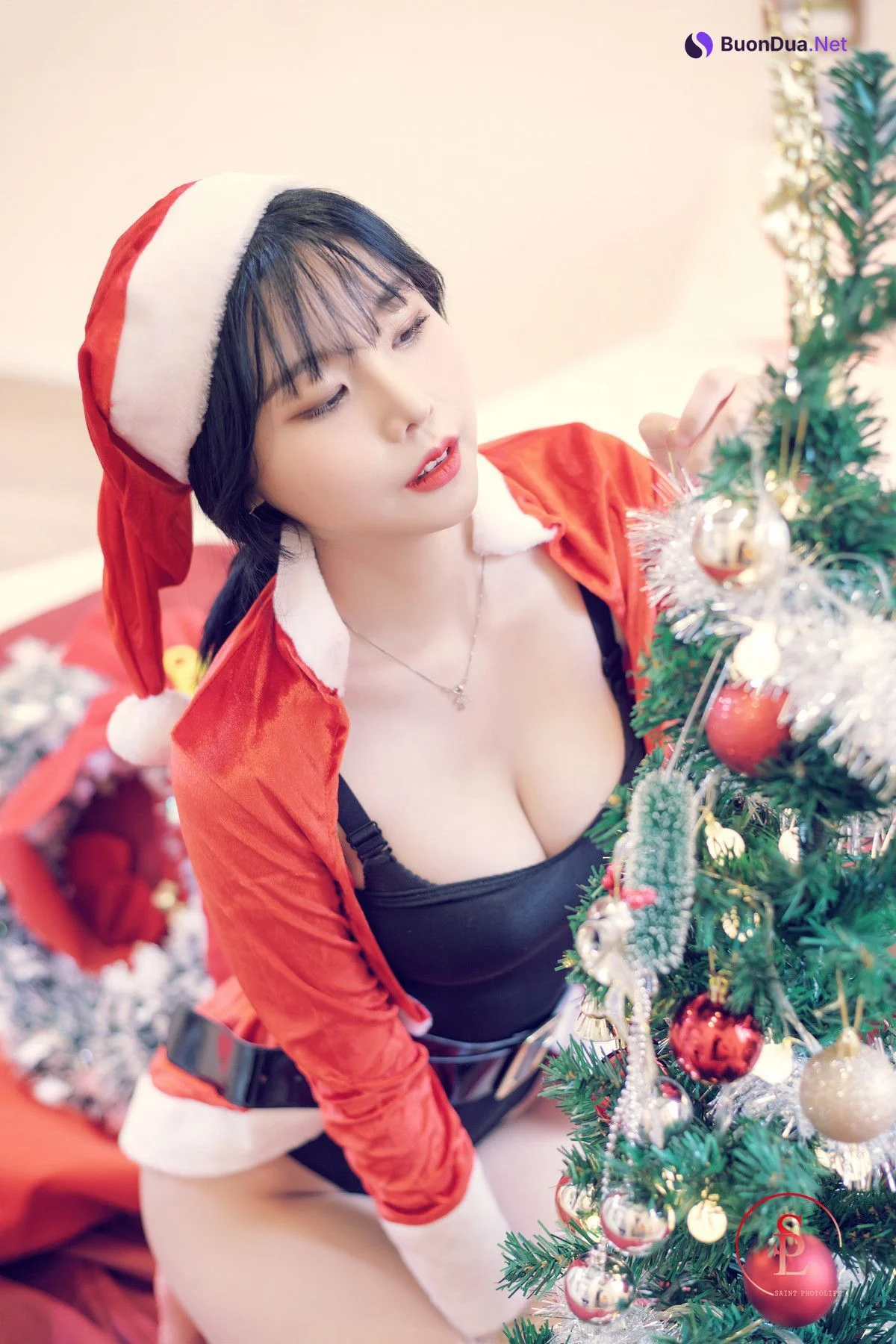 Yuna 유나, [SAINT Photolife] Merry Yuna’s Xmas Set.01 - Photo 15
