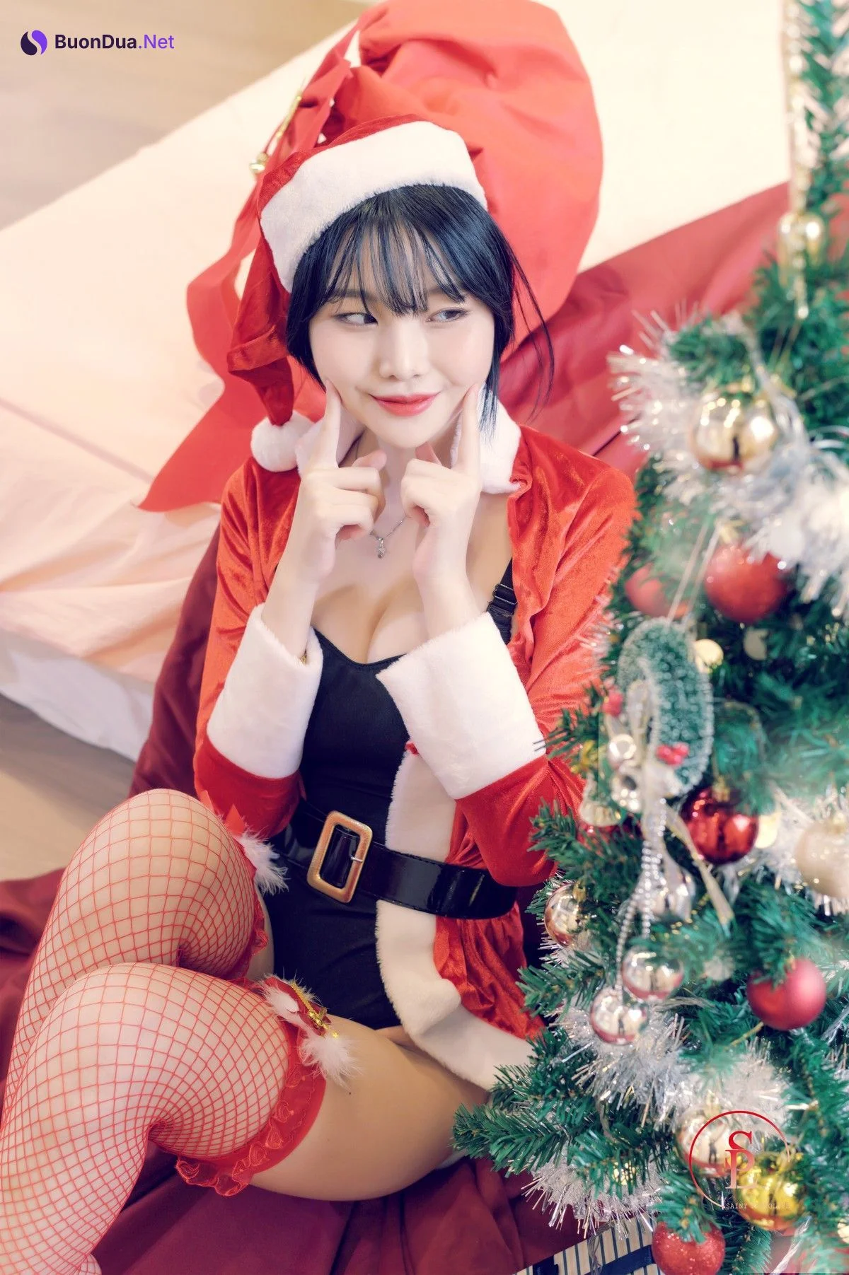 Yuna 유나, [SAINT Photolife] Merry Yuna’s Xmas Set.01 - Photo 9