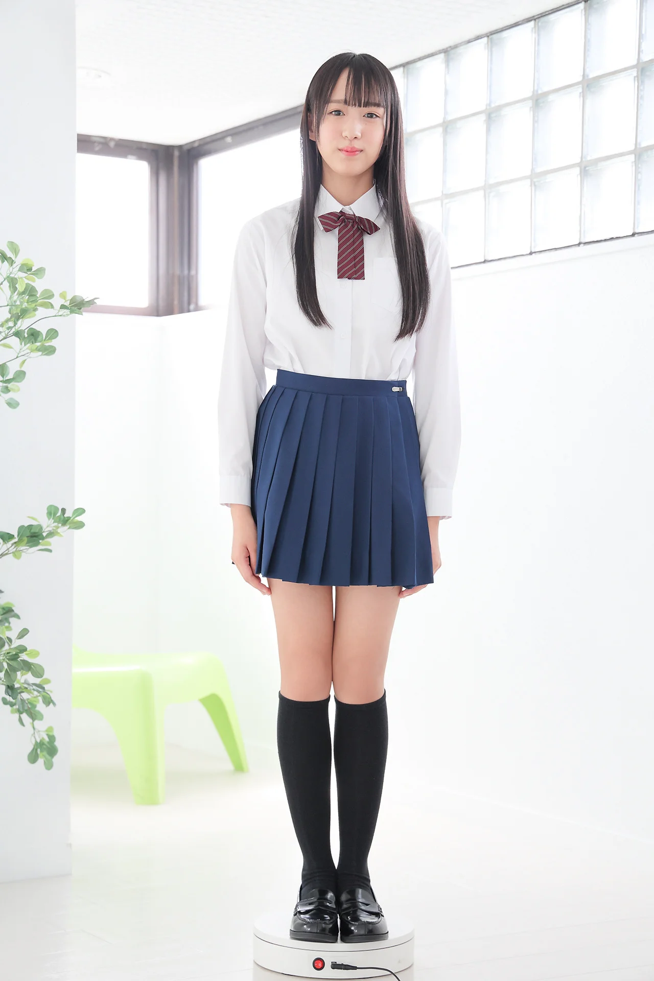Yuna Sakiyama 咲山ゆな, [Minisuka.tv] 2022.05.05 Regular Gallery 01