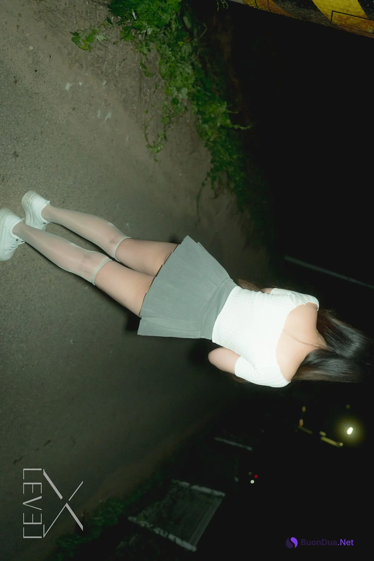 Yuna 유나, X-Level Photobook ‘Car Player’ Set.01 - Photo 3