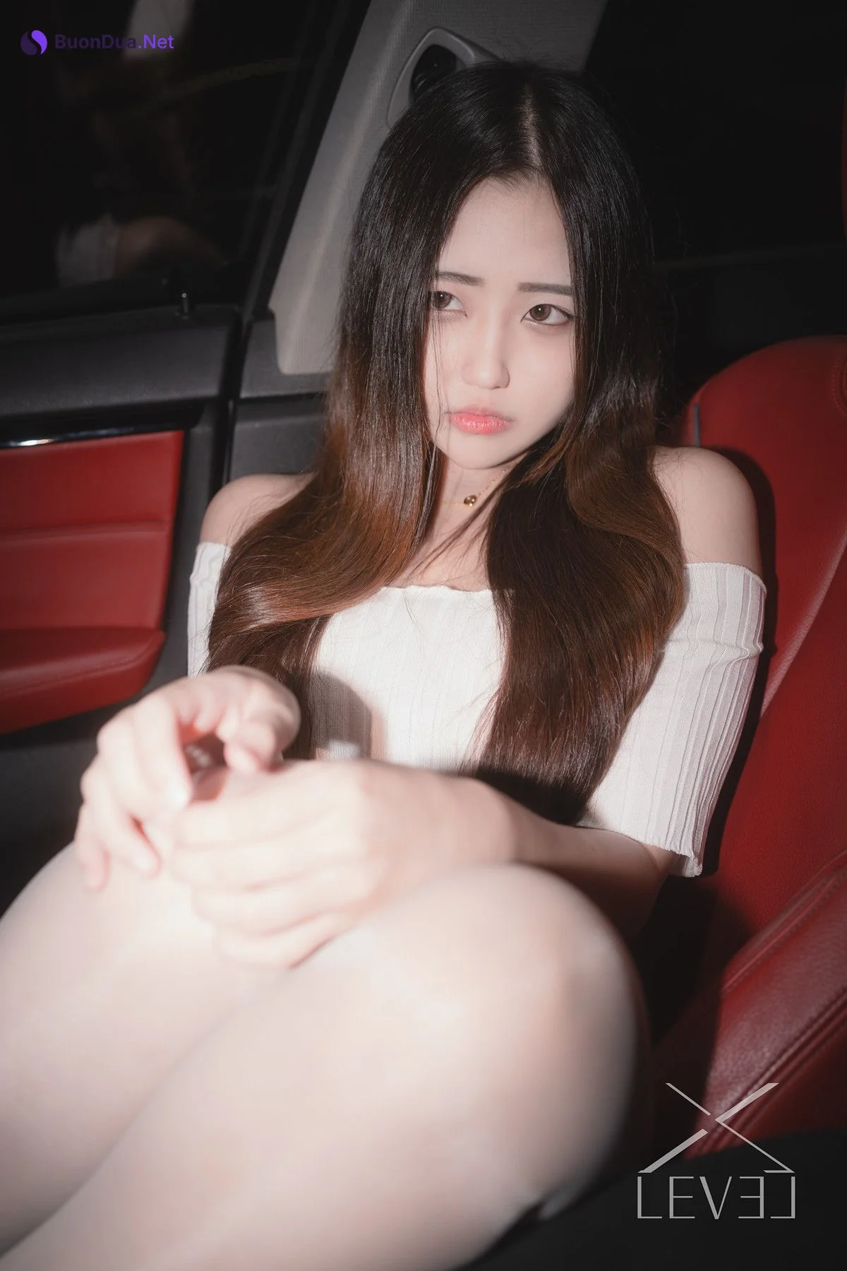 Yuna 유나, X-Level Photobook ‘Car Player’ Set.01 - Photo 9