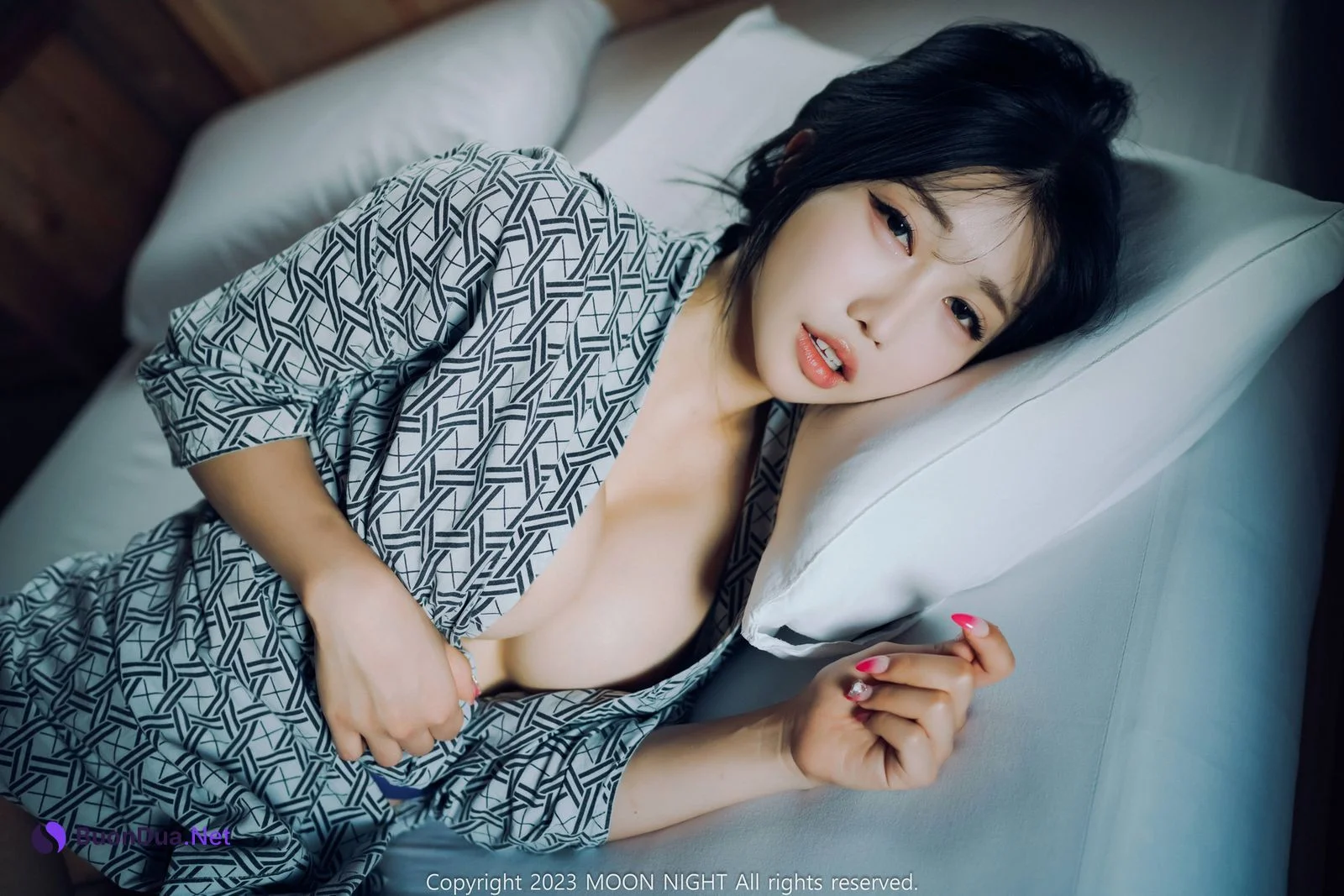 Yunjin 챌이, [Moon Night Snap] 행운 Lucky Set.01 - Photo 11