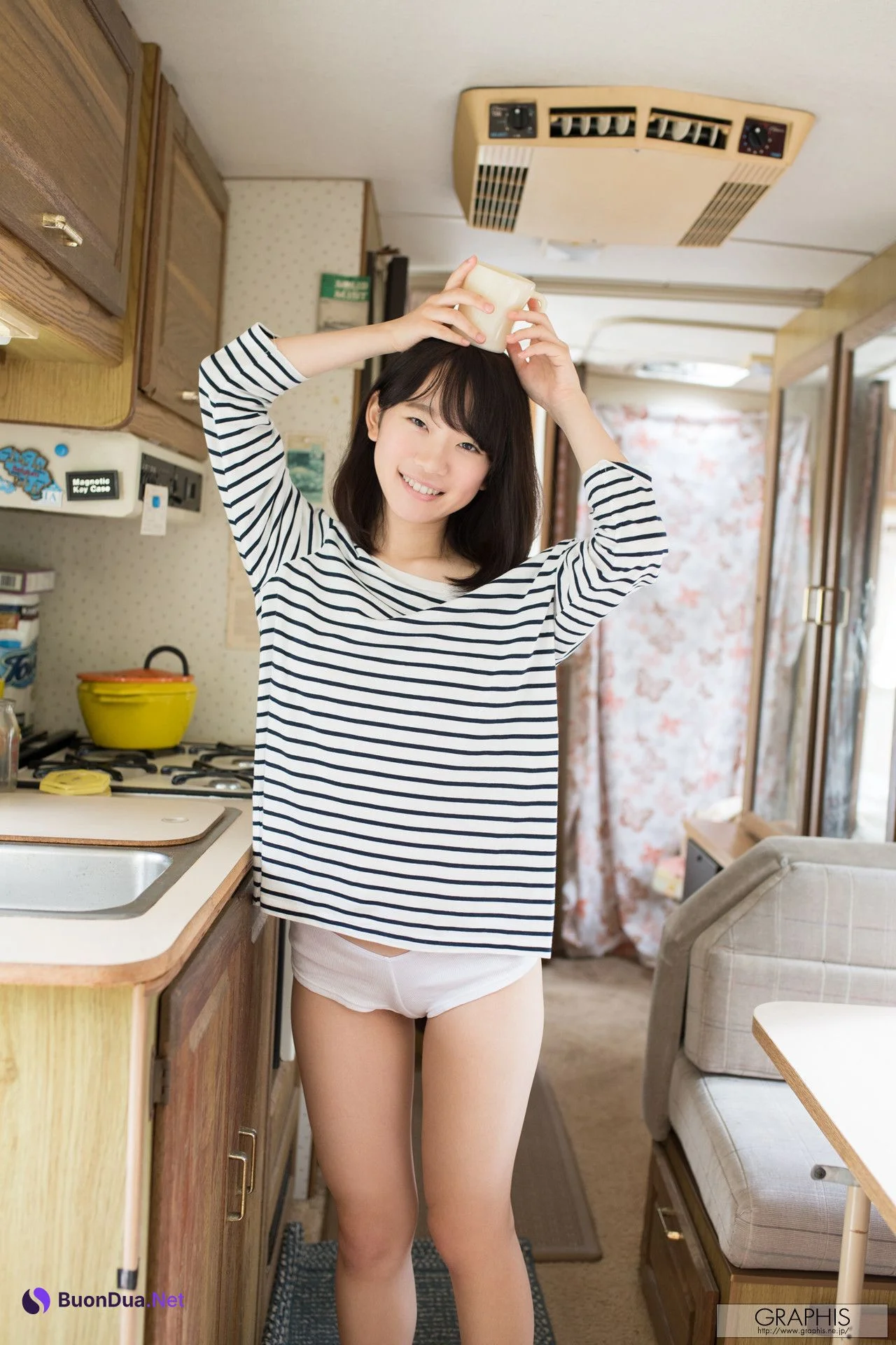 Yura Kano 架乃ゆら, Graphis First Gravure 初脫ぎ娘 Vol.01 - Photo 8