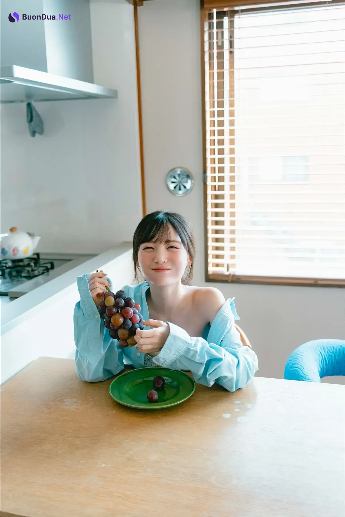 Yura Yura 由良ゆら – FRIDAYデジタル写真集 「Sweet Swaying」 - Photo 2