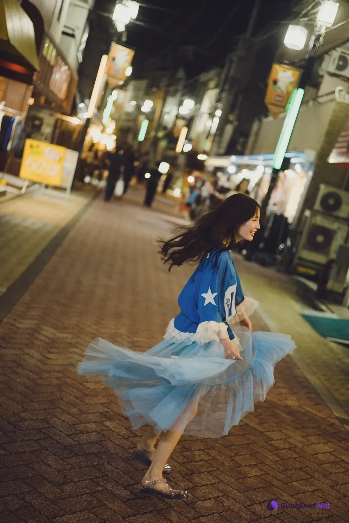 Yura Yura 由良ゆら – PARADEデジタルフォトブック 「ゆらゆら星人ホイポイ滞在記」 - Photo 14