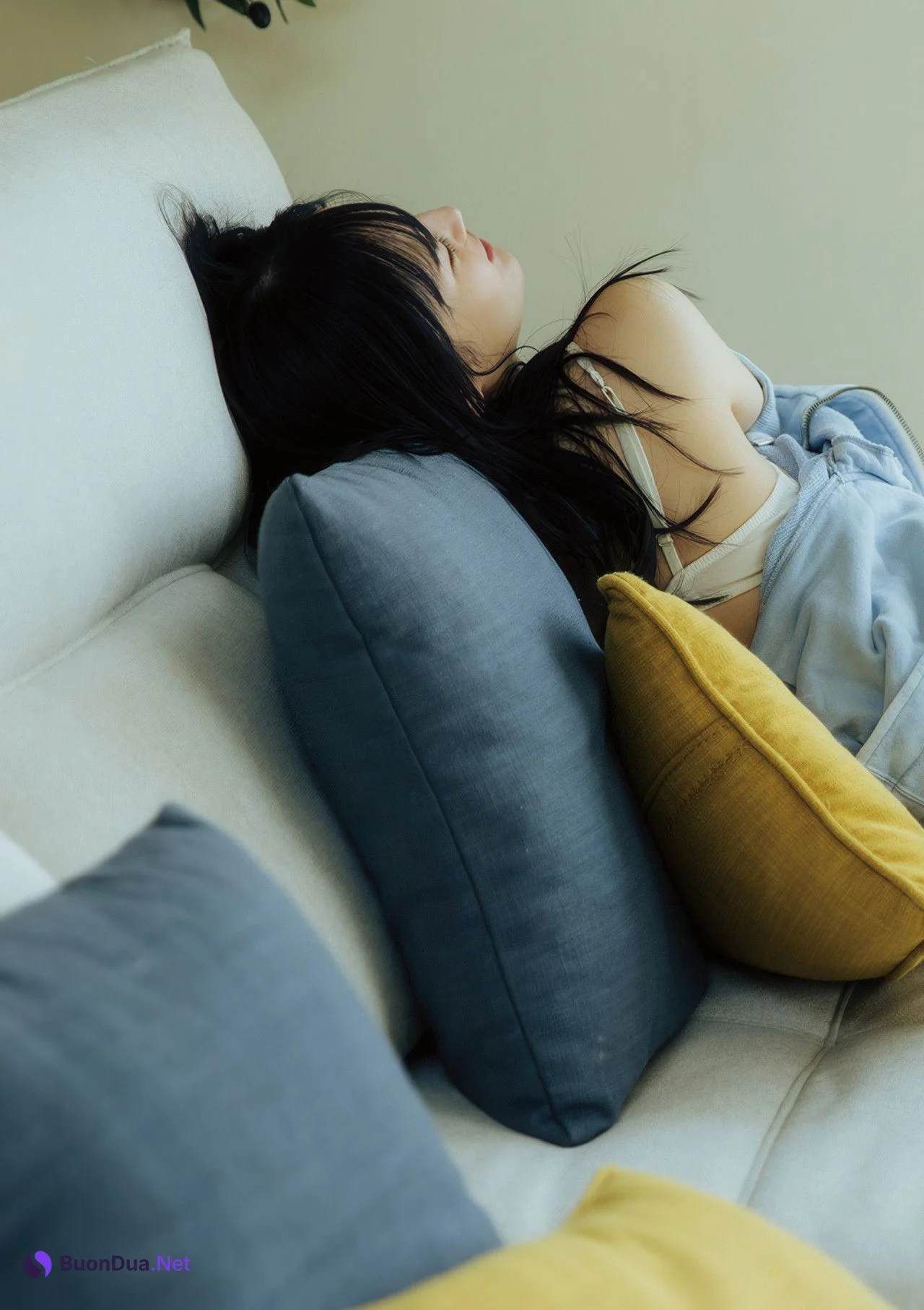 Yura Yura 由良ゆら, ファースト写真集 『ゆらドキッ!』 Set.01 - Photo 15