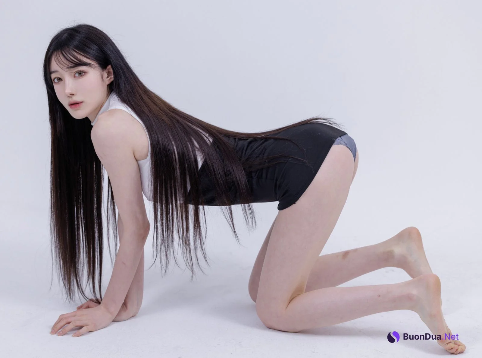 Yuri 유리, Glamarchive Vol.17 Photobook - Photo 5