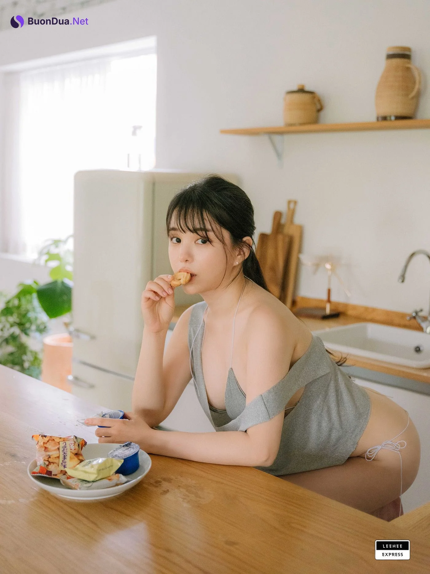 Yuri 유리, LEEHEE EXPRESS LEND-037 Set.01 - Photo 12