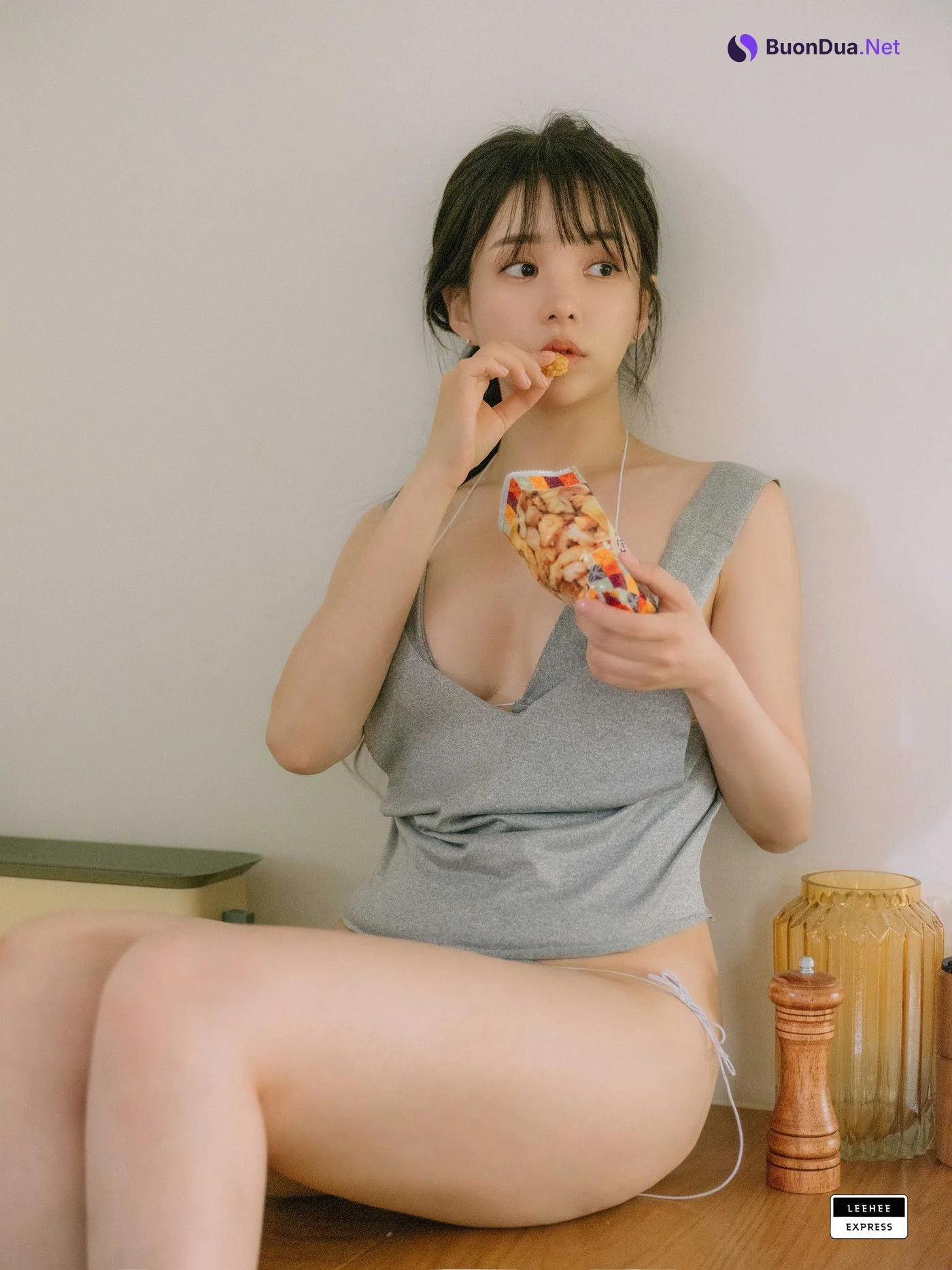 Yuri 유리, LEEHEE EXPRESS LEND-037 Set.01 - Photo 14