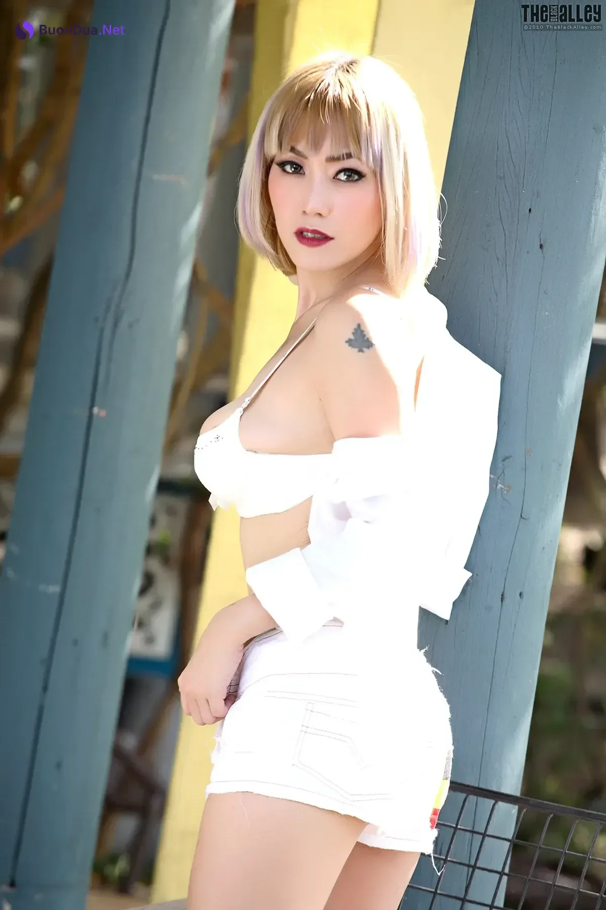 Yuri The Black Alley Photobook Set.01 - Photo 10