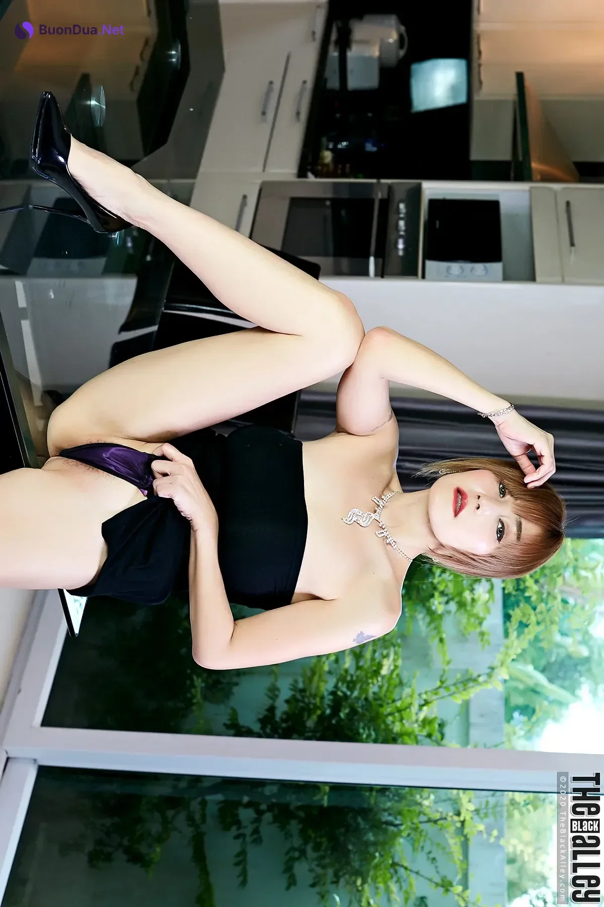 Yuri The Black Alley Photobook Set.49 - Photo 12