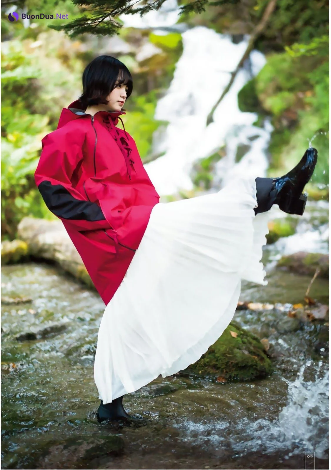 Yurina Hirate 平手友梨奈, Shonen Magazine 2019 No.47 (少年マガジン 2019年47号) - Photo 10