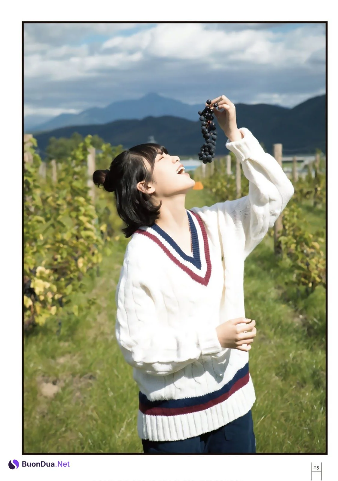 Yurina Hirate 平手友梨奈, Shonen Magazine 2019 No.47 (少年マガジン 2019年47号) - Photo 7