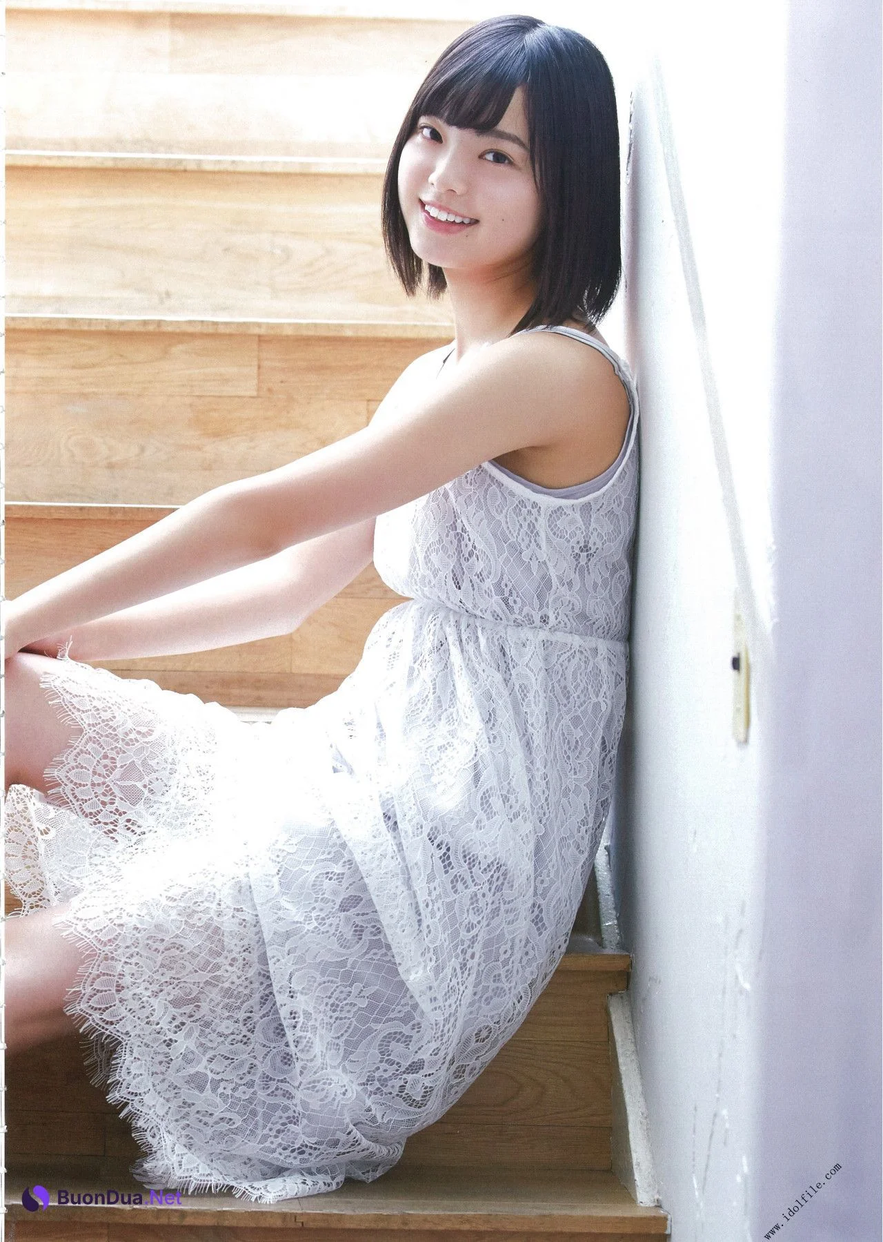 Yurina Hirate 平手友梨奈, U18 Bloom 写真集 - Photo 12