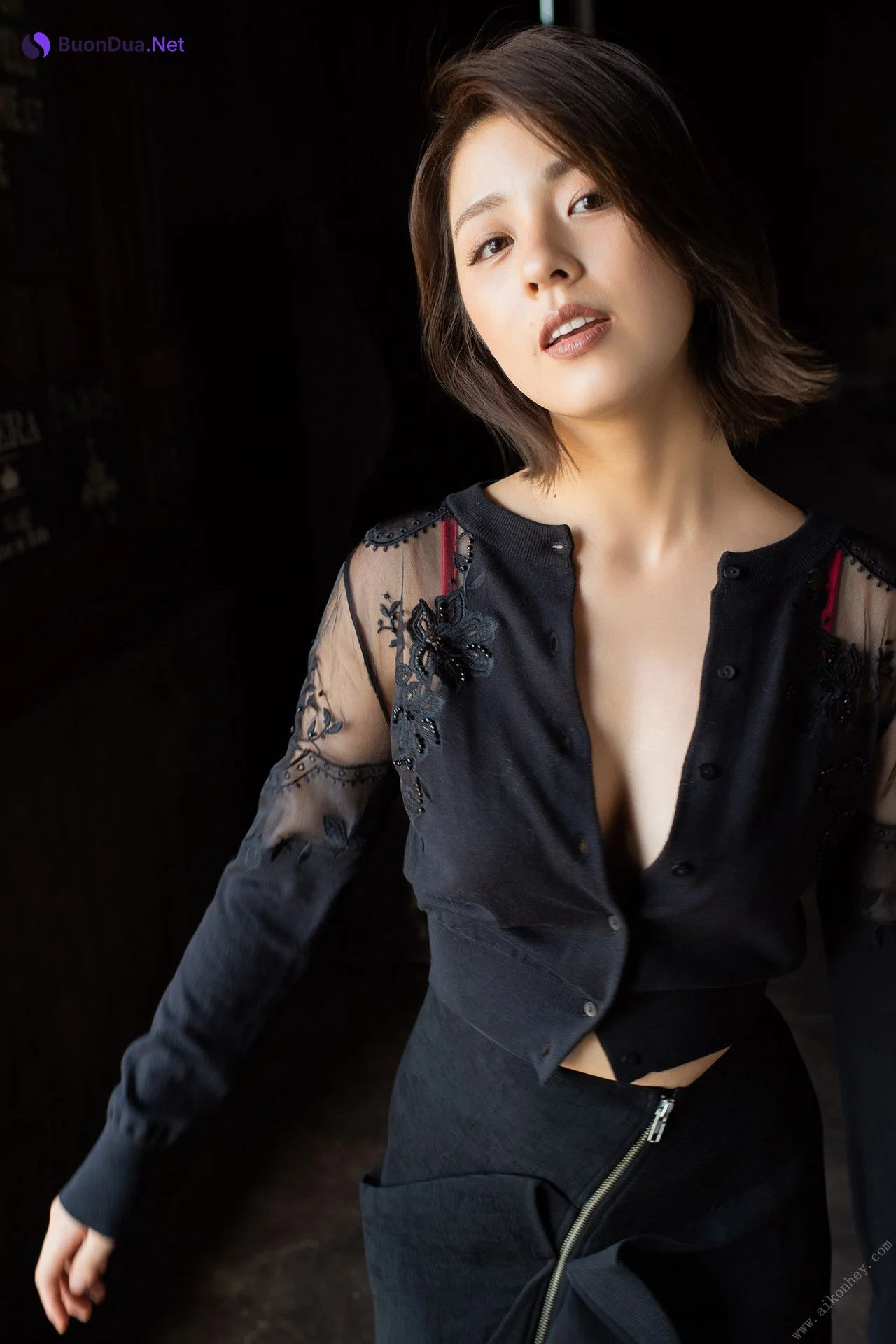 Yurina Yanagi 柳ゆり菜, ＦＲＩＤＡＹデジタル写真集 「大人色、ヌーディー」 Set.03 - รูปภาพ 2