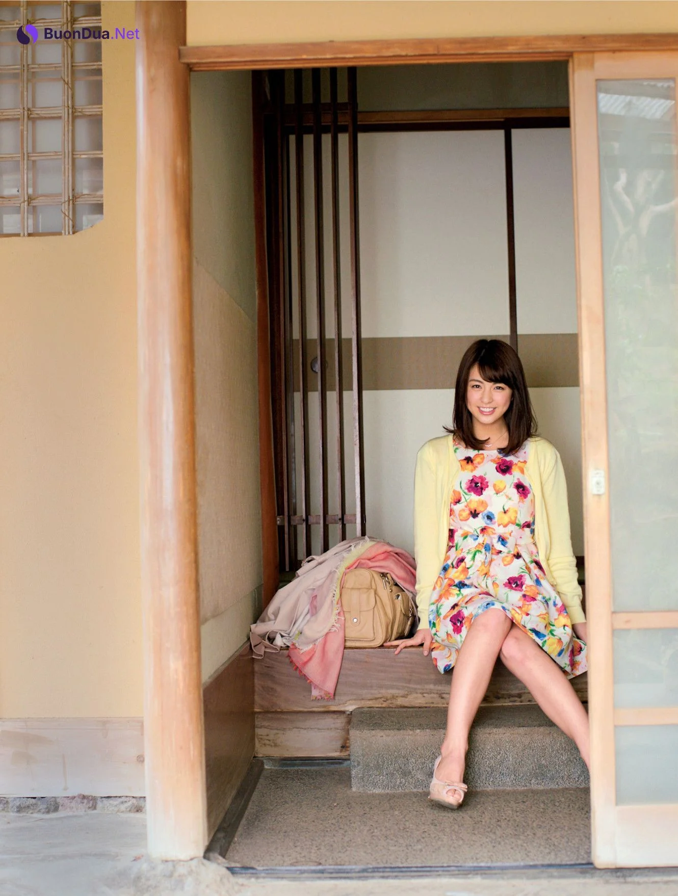 Yurina Yanagi 柳ゆり菜, 写真集 『yurina』 Set.01 - Photo 17