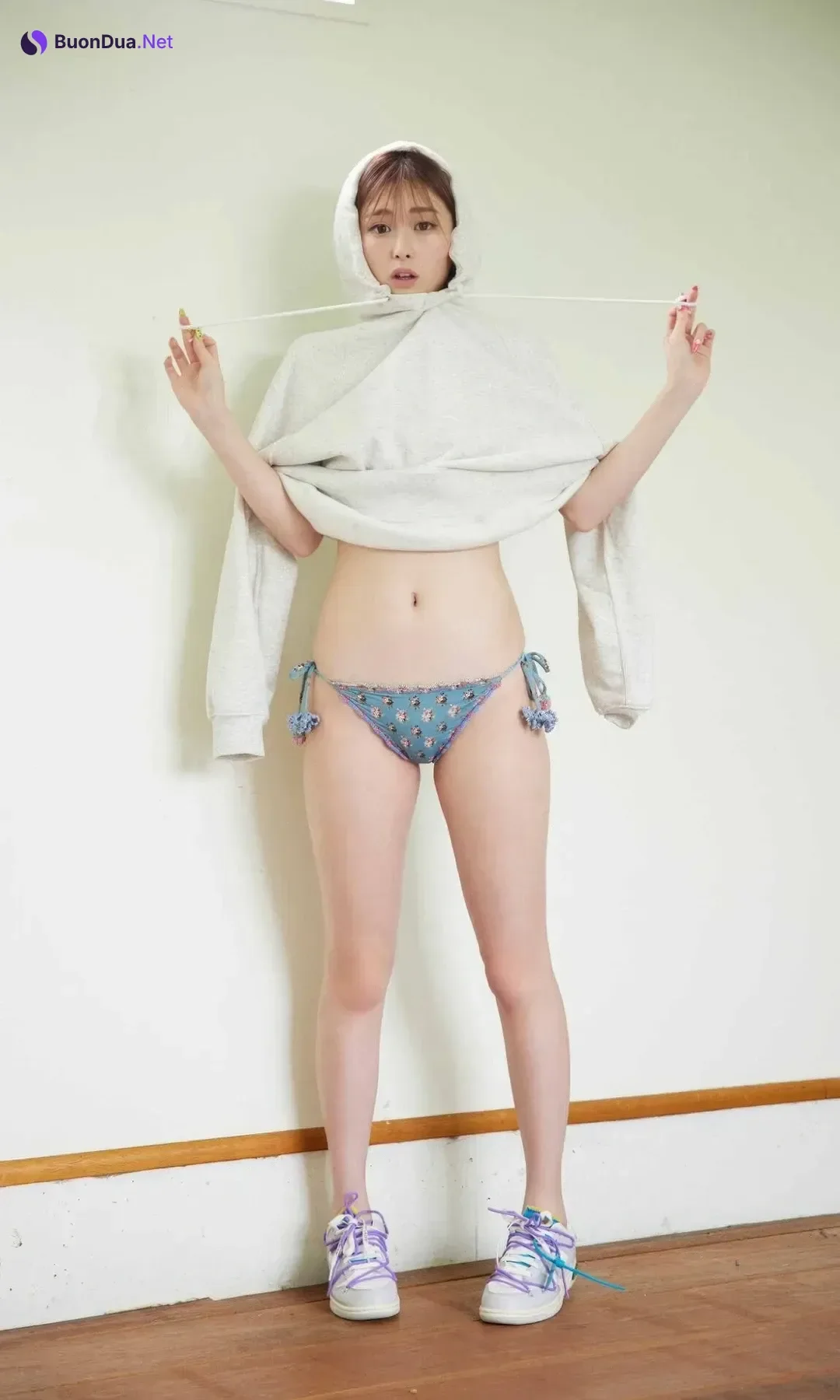 Yuuchami ゆうちゃみ, 週プレ Photo Book 「ギャルと清楚の二刀流！！」 - Photo 10