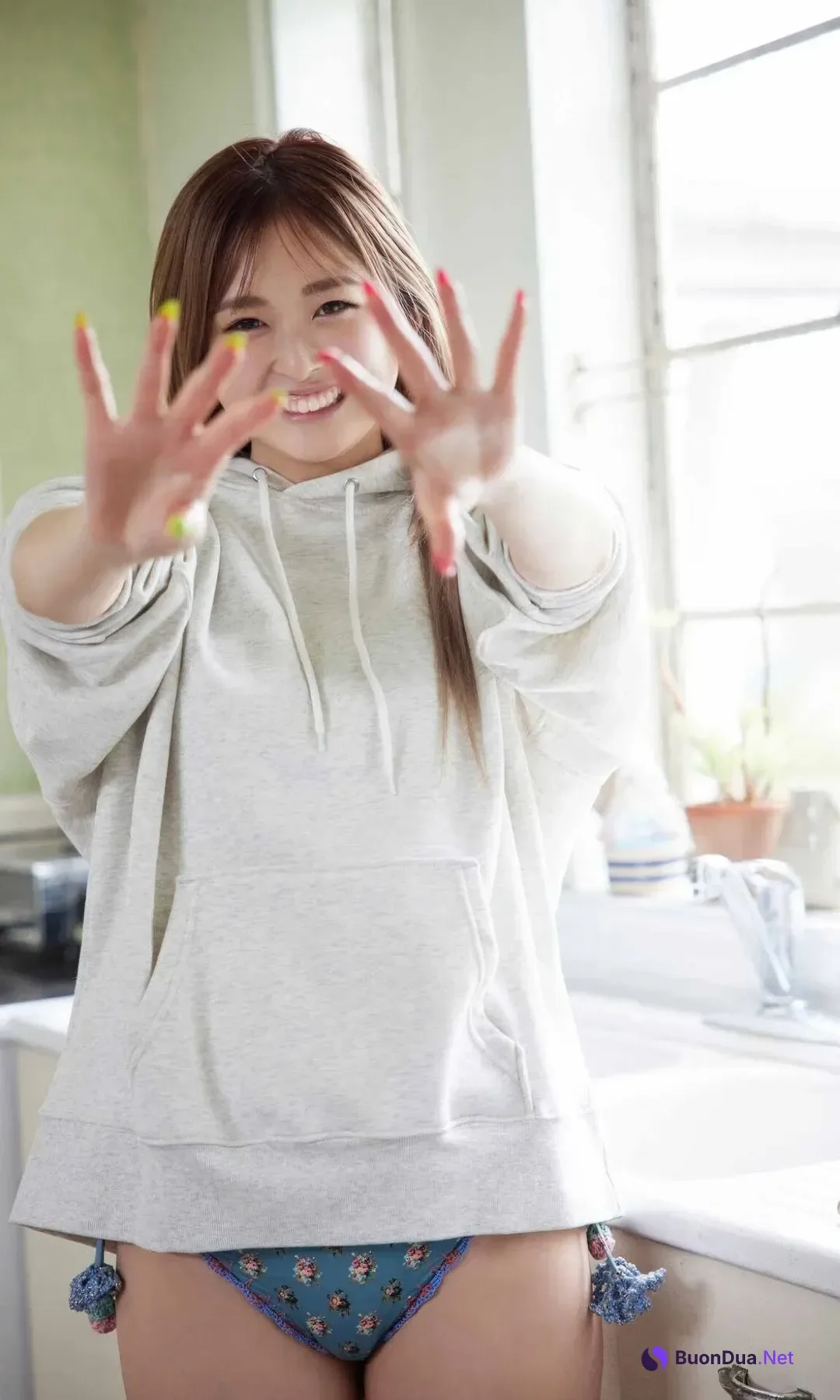 Yuuchami ゆうちゃみ, 週プレ Photo Book 「ギャルと清楚の二刀流！！」 - Photo 9
