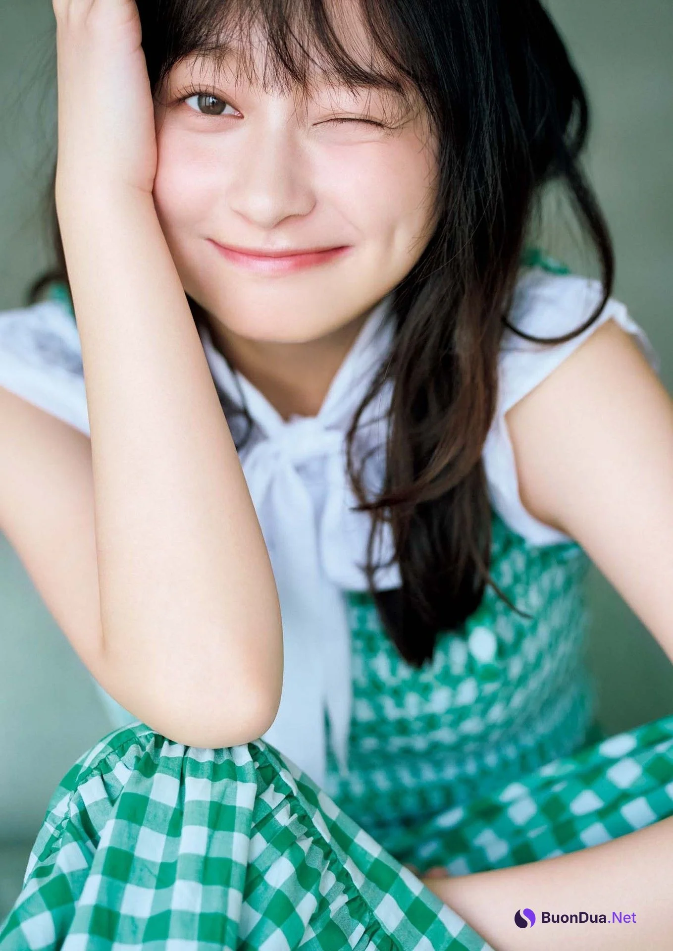 Yuuka Kageyama 影山優佳, Big Comic Spirits 2024 No.44 (ビッグコミックスピリッツ 2024年44号) - Photo 13