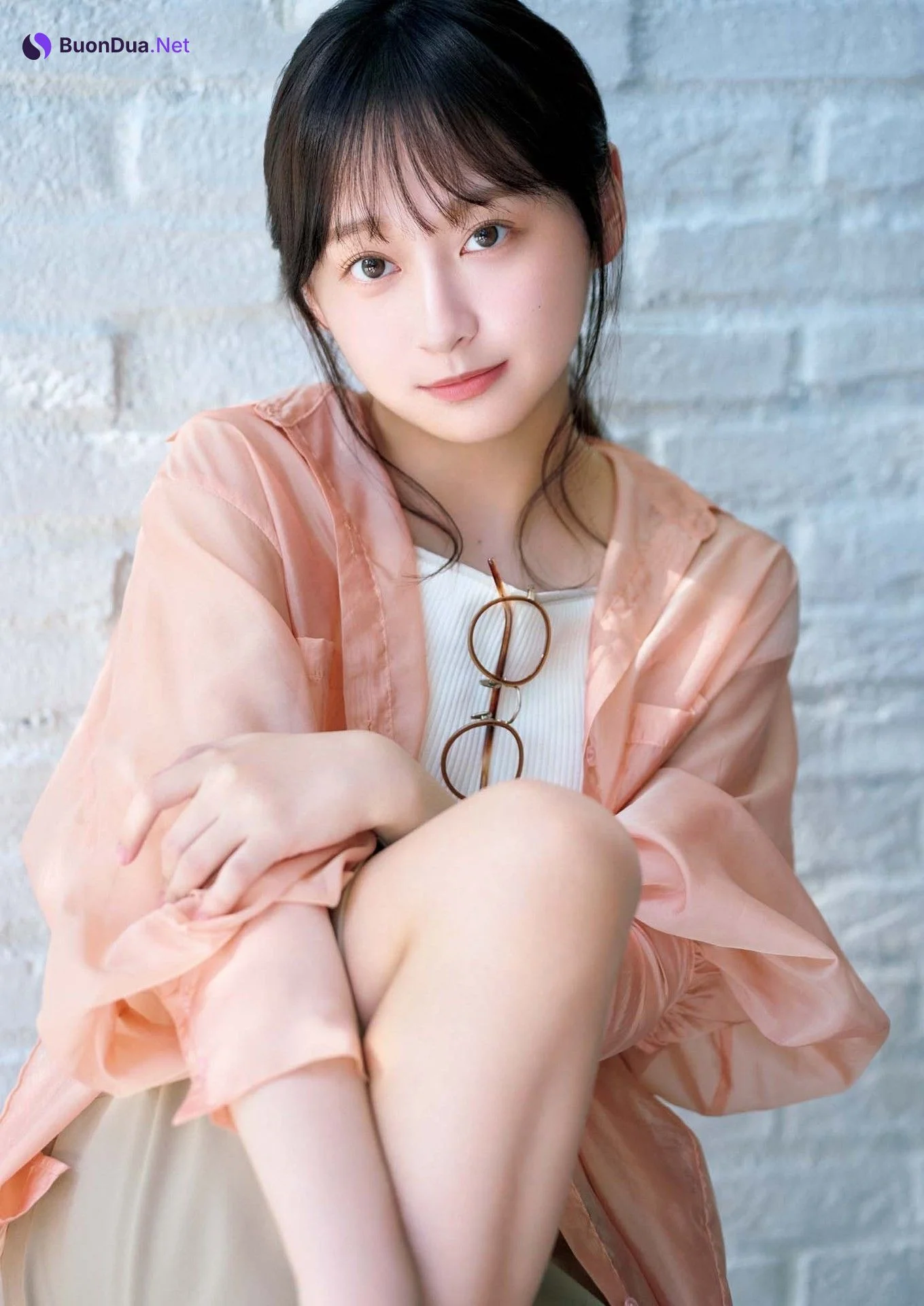 Yuuka Kageyama 影山優佳, Big Comic Spirits 2024 No.44 (ビッグコミックスピリッツ 2024年44号) - Photo 16
