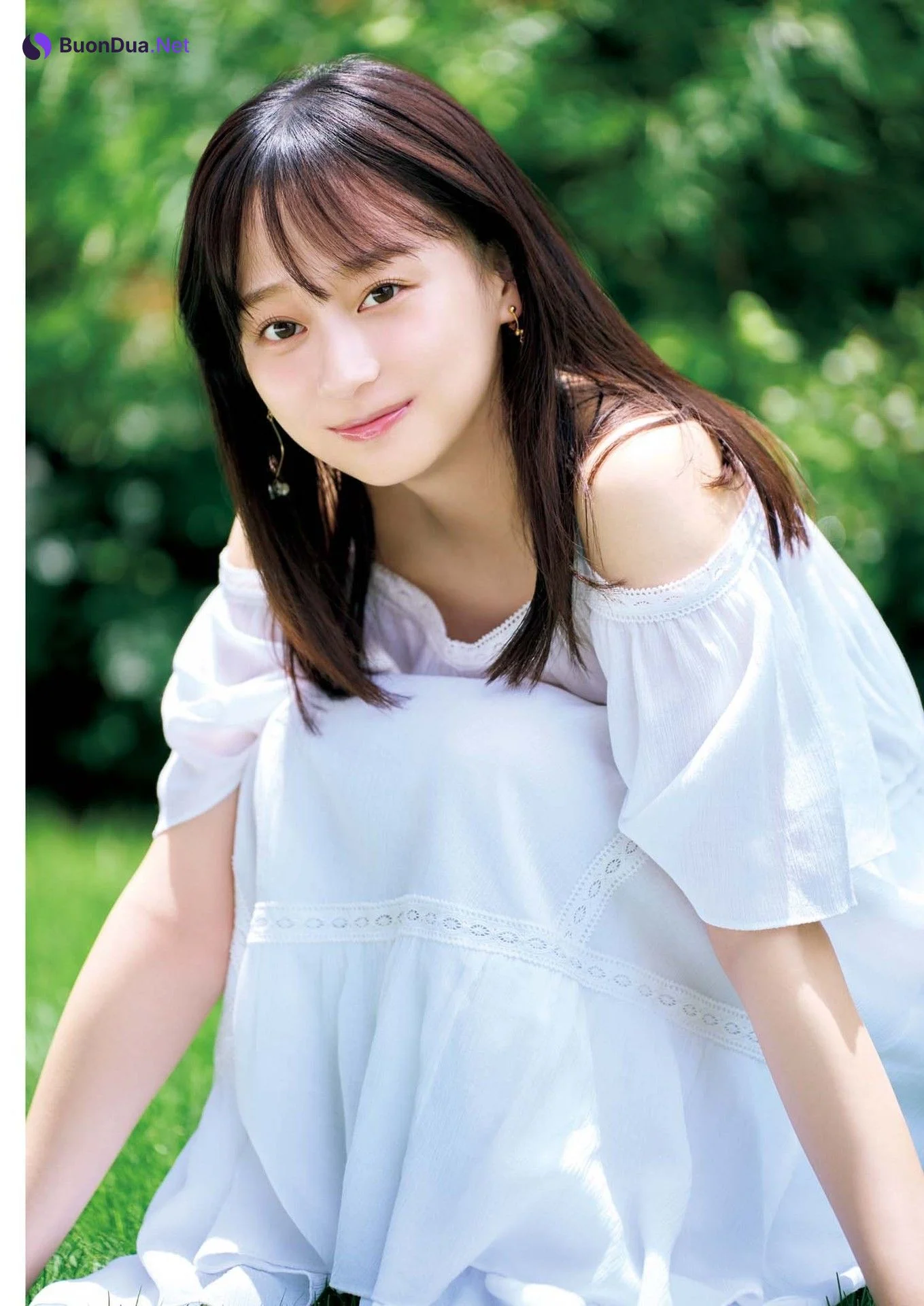 Yuuka Kageyama 影山優佳, Big Comic Spirits 2024 No.44 (ビッグコミックスピリッツ 2024年44号) - Photo 3