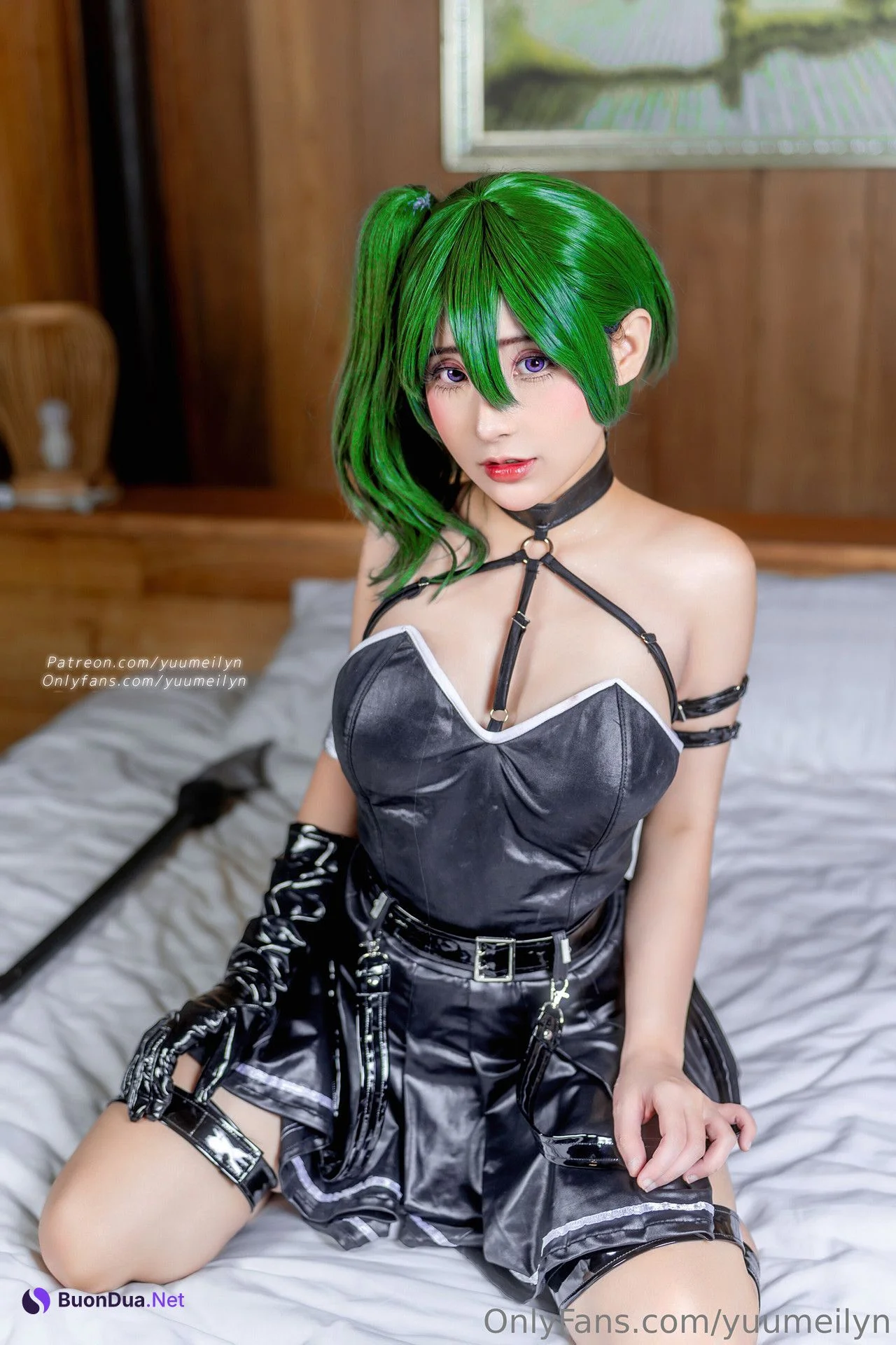 Yuumeilyn 玲兒, ヌード写真集 Übel ユーベル - Photo 9