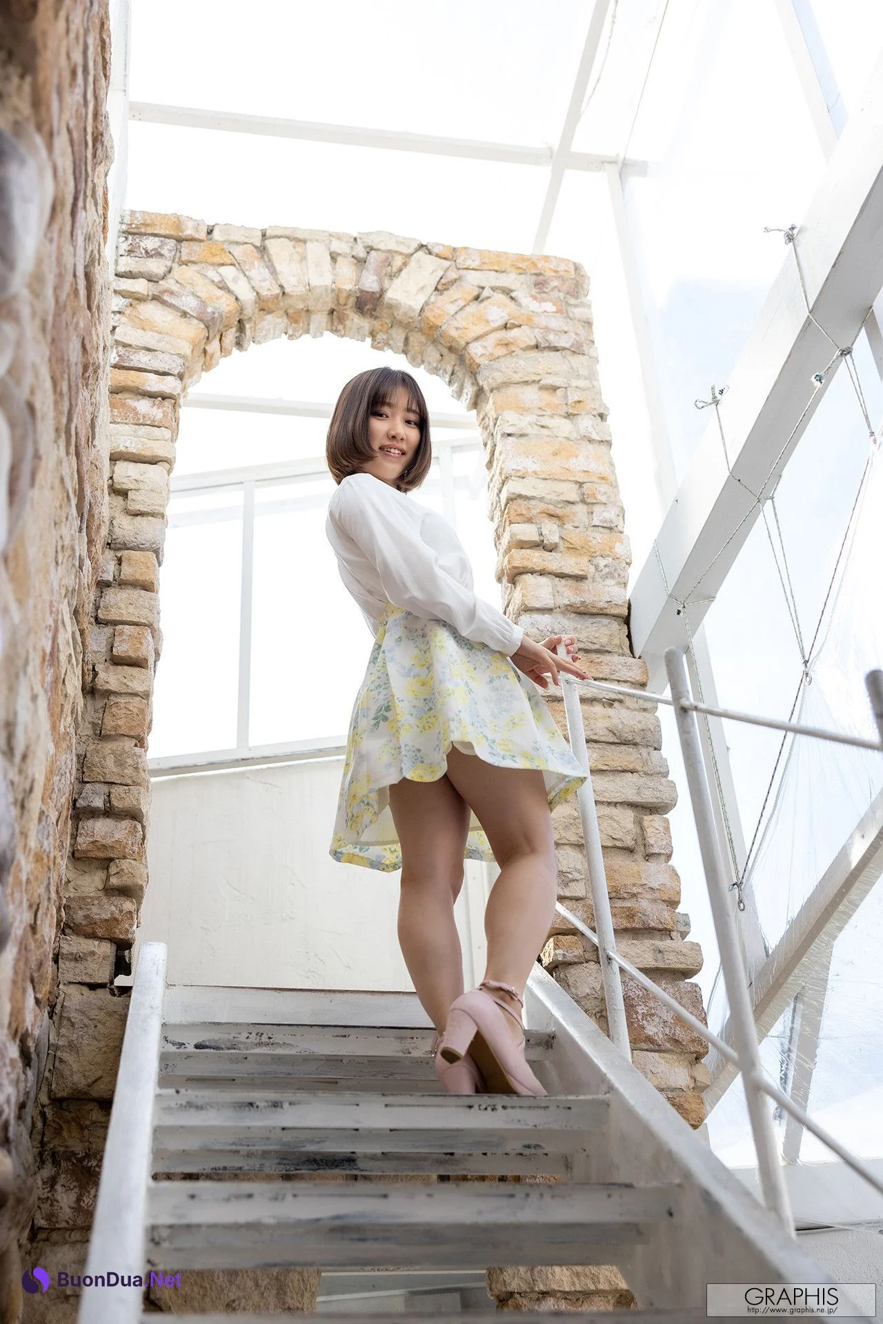 Yuuri Adachi 安達夕莉, [Graphis] Gals 「Full Of Energy!」 Vol.01 - Photo 2