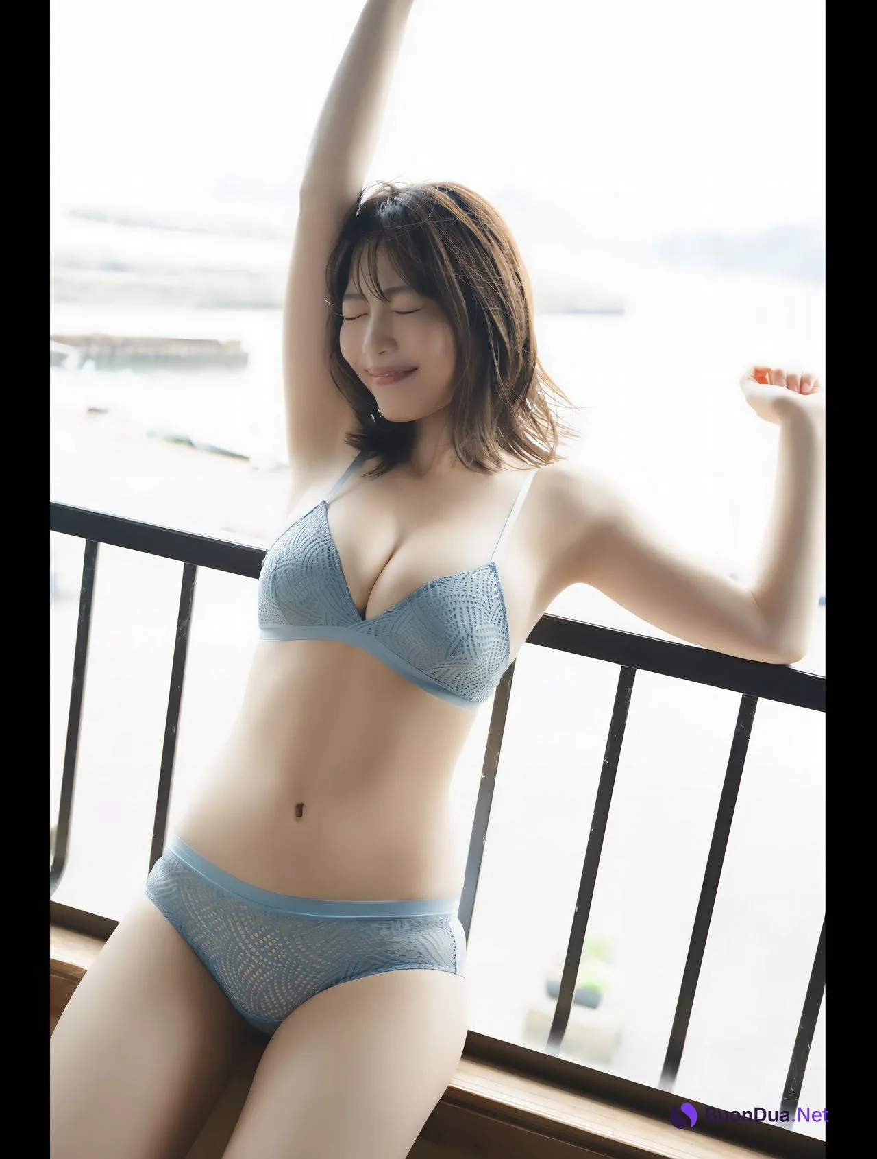 Yuuri Kouchi 河内裕里, FRIDAY 2024.12.20 (フライデー 2024年12月20日号) - Photo 13