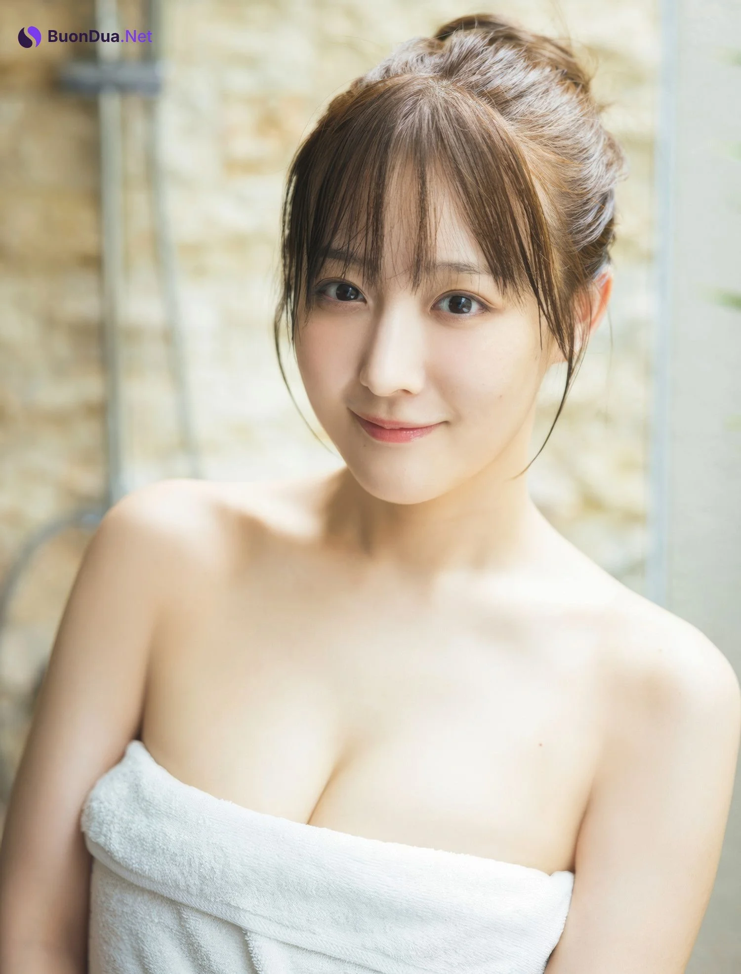YUYU ゆゆ, Yoshino Chitose ちとせよしの, FLASH 2025.04.15 (フラッシュ 2025年4月15日号) - Photo 7