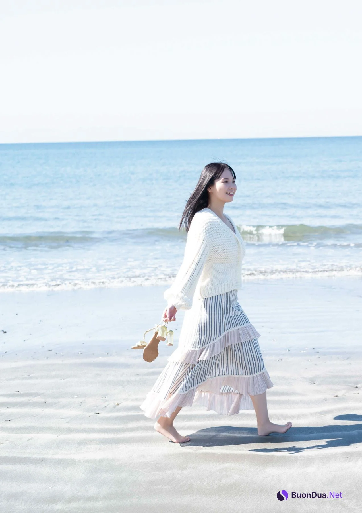 Yuzuha Hongo 本郷柚巴, BOMBデジタル写真集 『ゆずと僕。』 Set.01 - Photo 6
