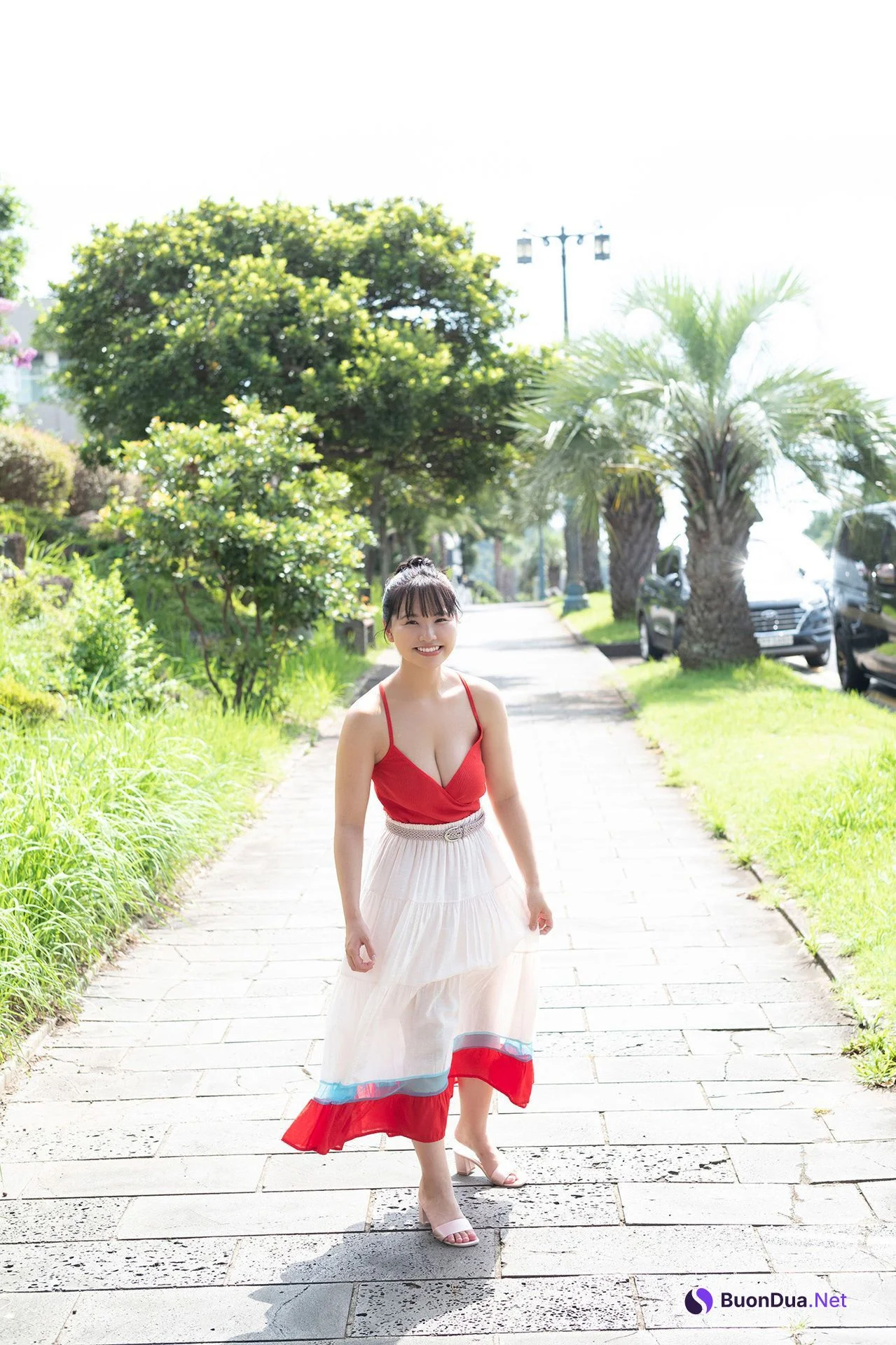 Yuzuha Hongo 本郷柚巴, ヤンマガデジタル写真集 [ゆずいろの太陽] Set.01 - Photo 5