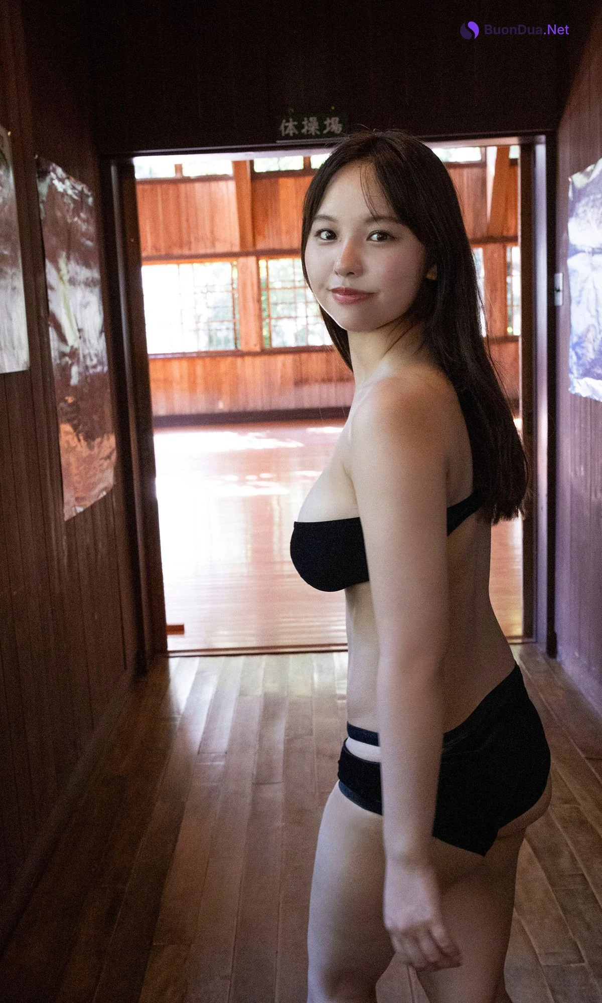 Yuzuha Hongo 本郷柚巴, 写真集 「知ってた？ドキドキってうつるんだって（笑）」 Set.03 - Photo 8