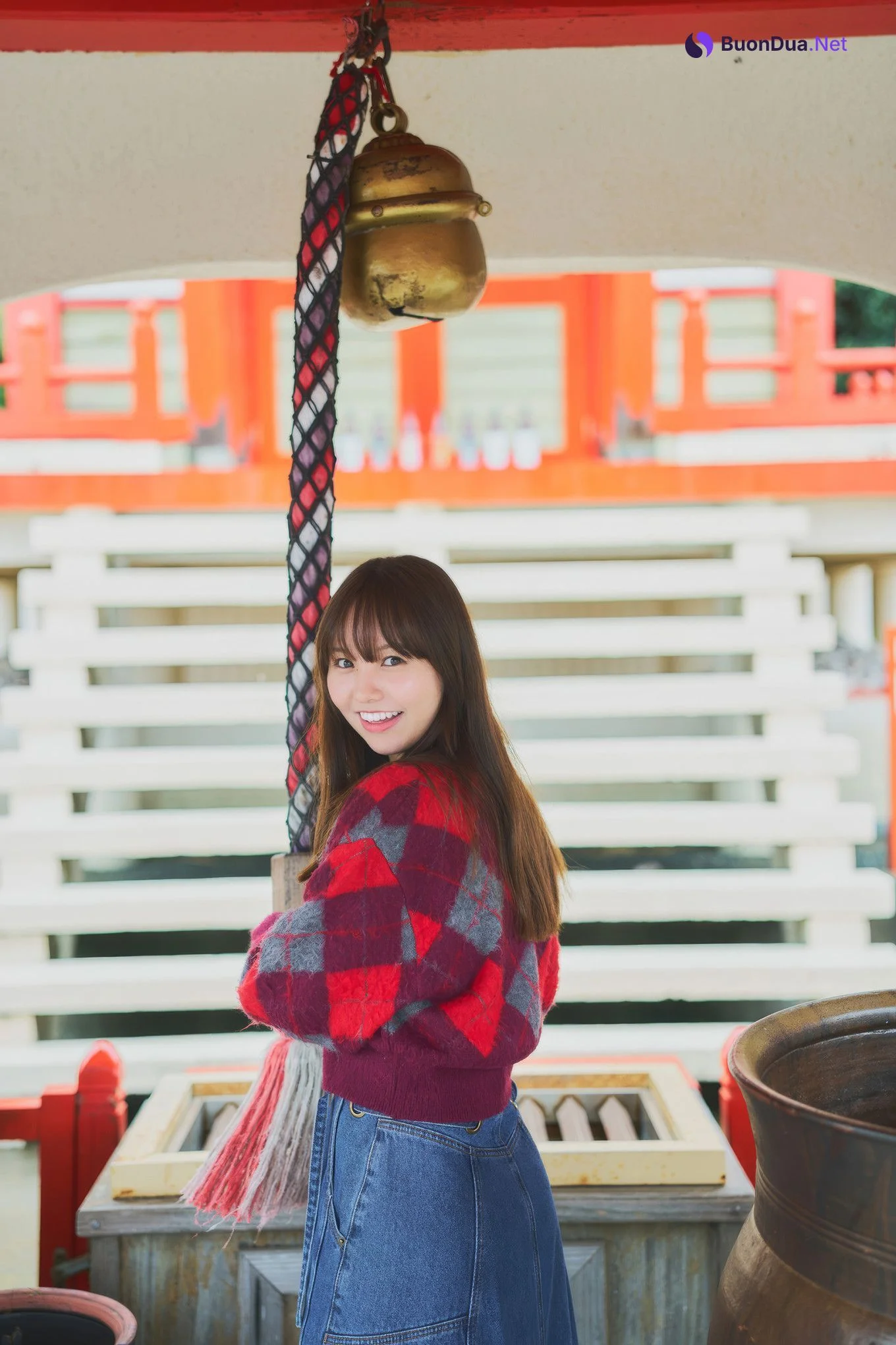 Yuzuha Hongo 本郷柚巴, ヤンマガWeb ヤングマガジン 2025年7号 - Photo 2