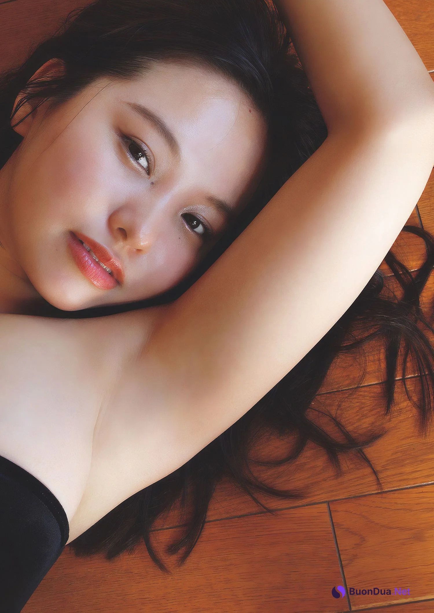 Yuzuha Hongo 本郷柚巴, Weekly Playboy 2024 No.42 (週刊プレイボーイ 2024年42号) - Photo 7