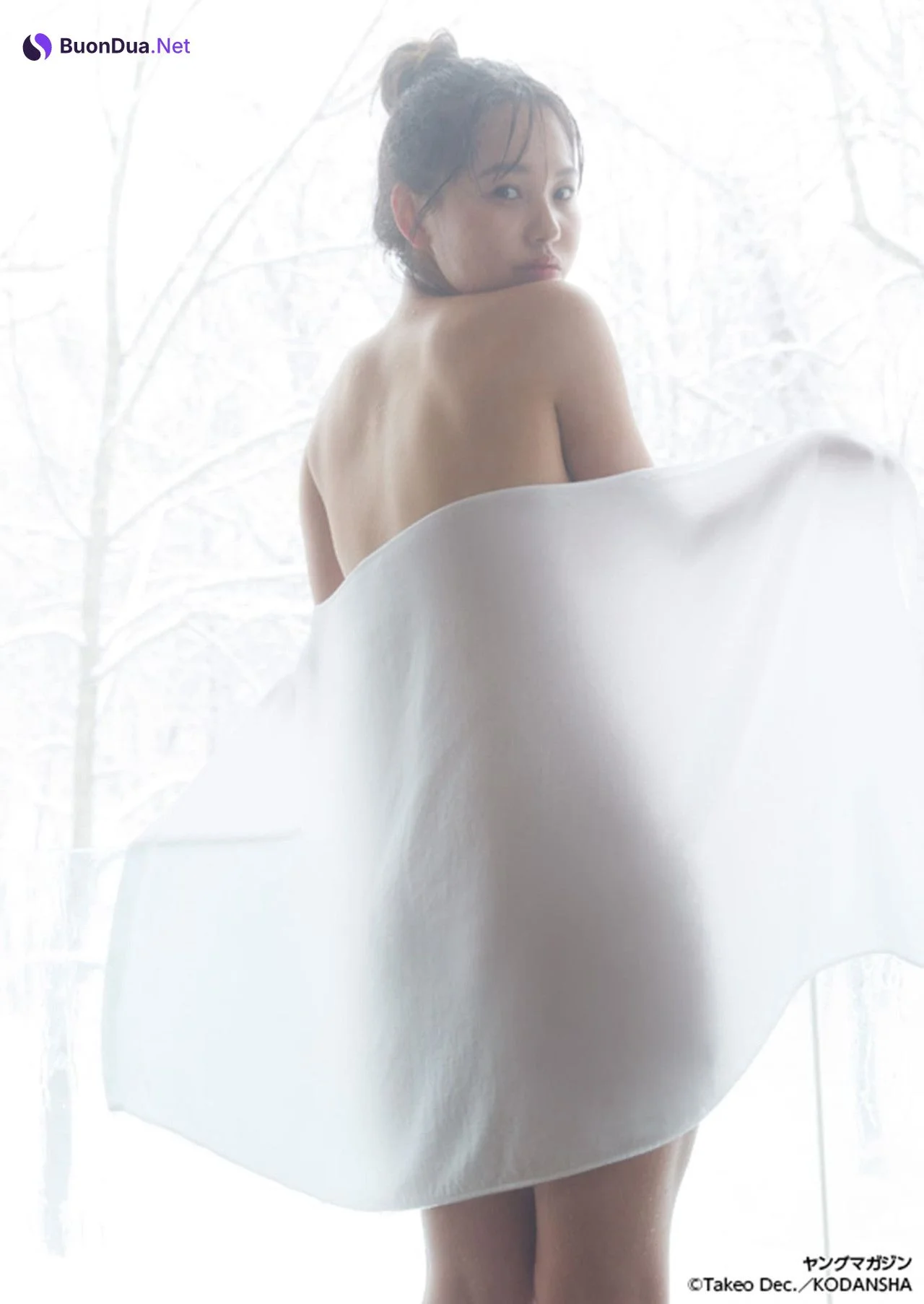 Yuzuha Hongo 本郷柚巴, Young Magazine 2022 No.26 (ヤングマガジン 2022年26号) - Photo 6